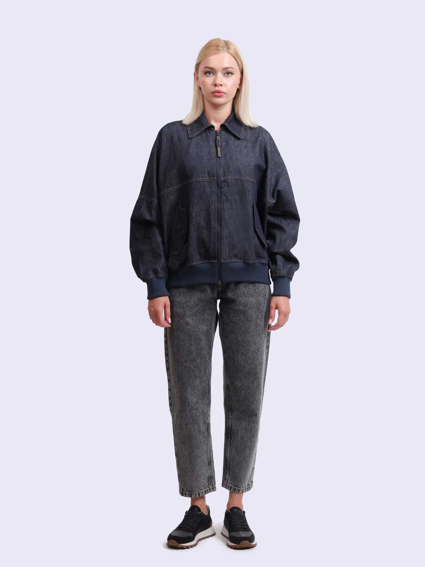 Бомбер Brunello Cucinelli MB1257470 C001 джинсовый женский — купить в интернет-магазине Verdistore