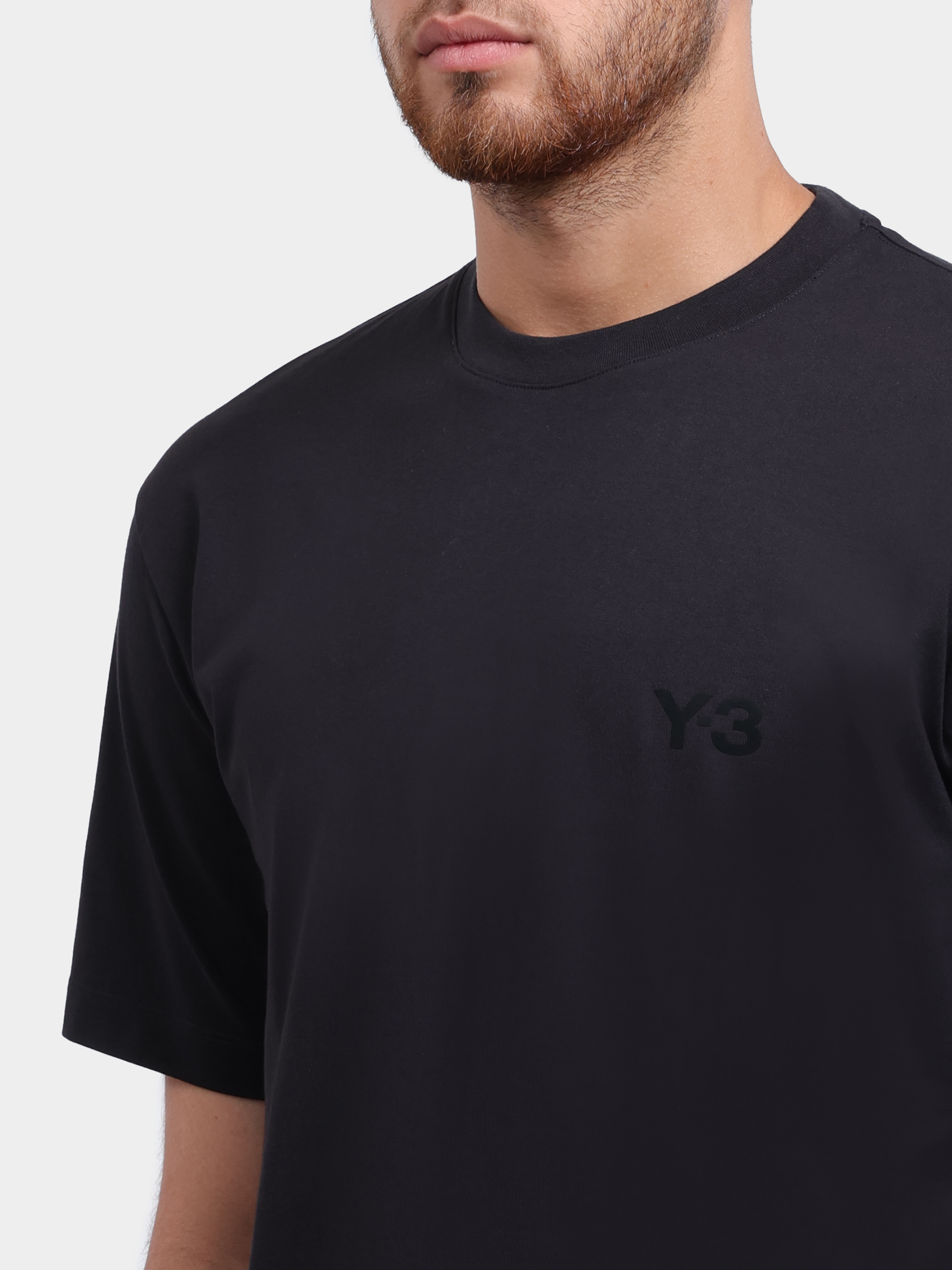 Футболка Y-3 IW0066 черная мужская из хлопка — купить в интернет-магазине Verdistore
