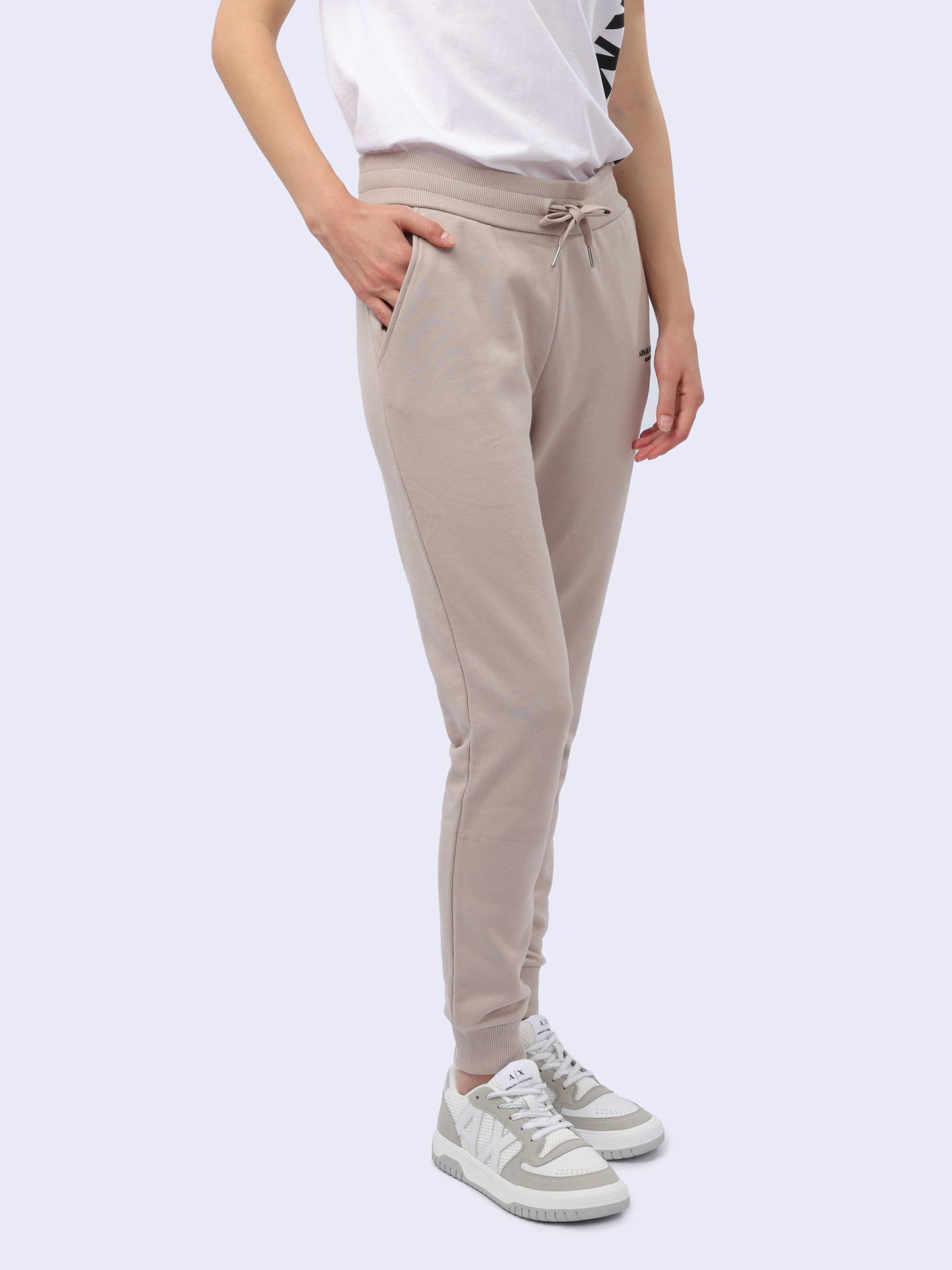 Брюки спортивные Armani Exchange 8NYPBA YJE5Z 1786 бежевые женские — купить в интернет-магазине Verdistore