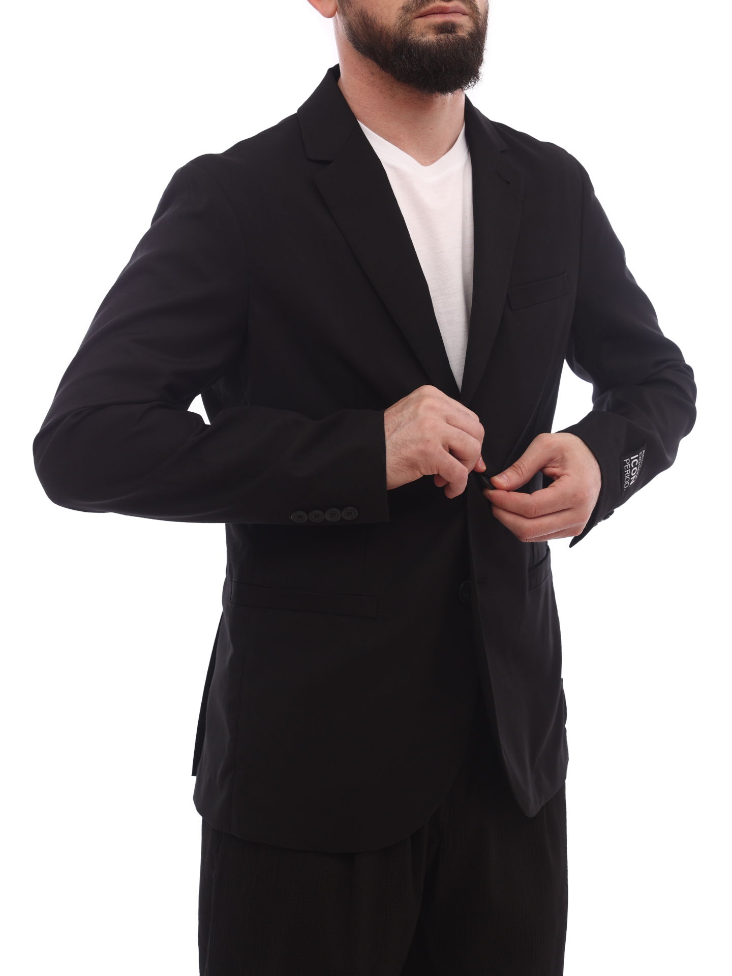 Пиджак Armani Exchange 8NZGP1 ZNPMZ 2240 черный мужской с нашивкой на рукаве — купить в интернет-магазине Verdistore