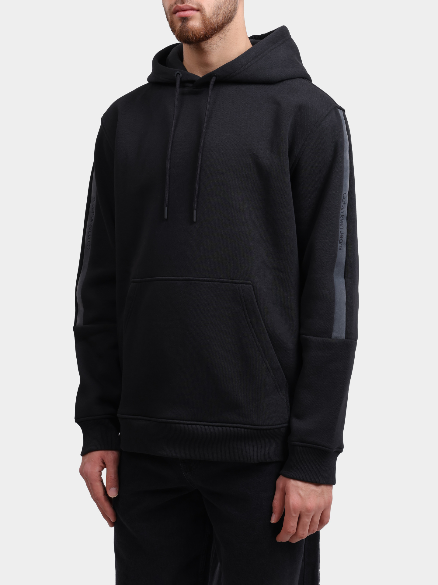 Худи Calvin Klein Jeans J30J325632 BEH черное мужское — купить в интернет-магазине Verdistore