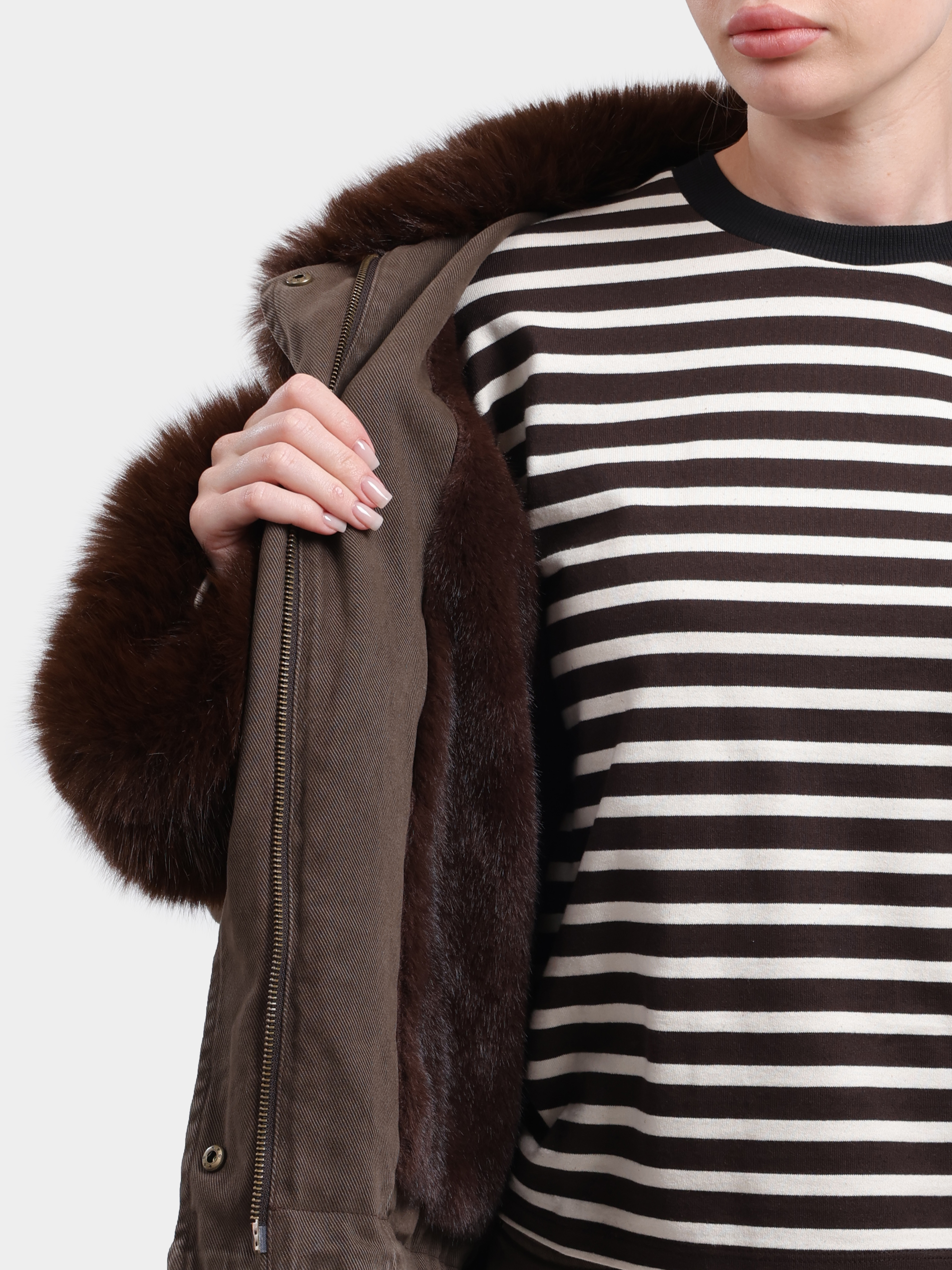 Куртка Pinko 107219 A3GV L64 коричневая женская с отделкой из экомеха — купить в интернет-магазине Verdistore