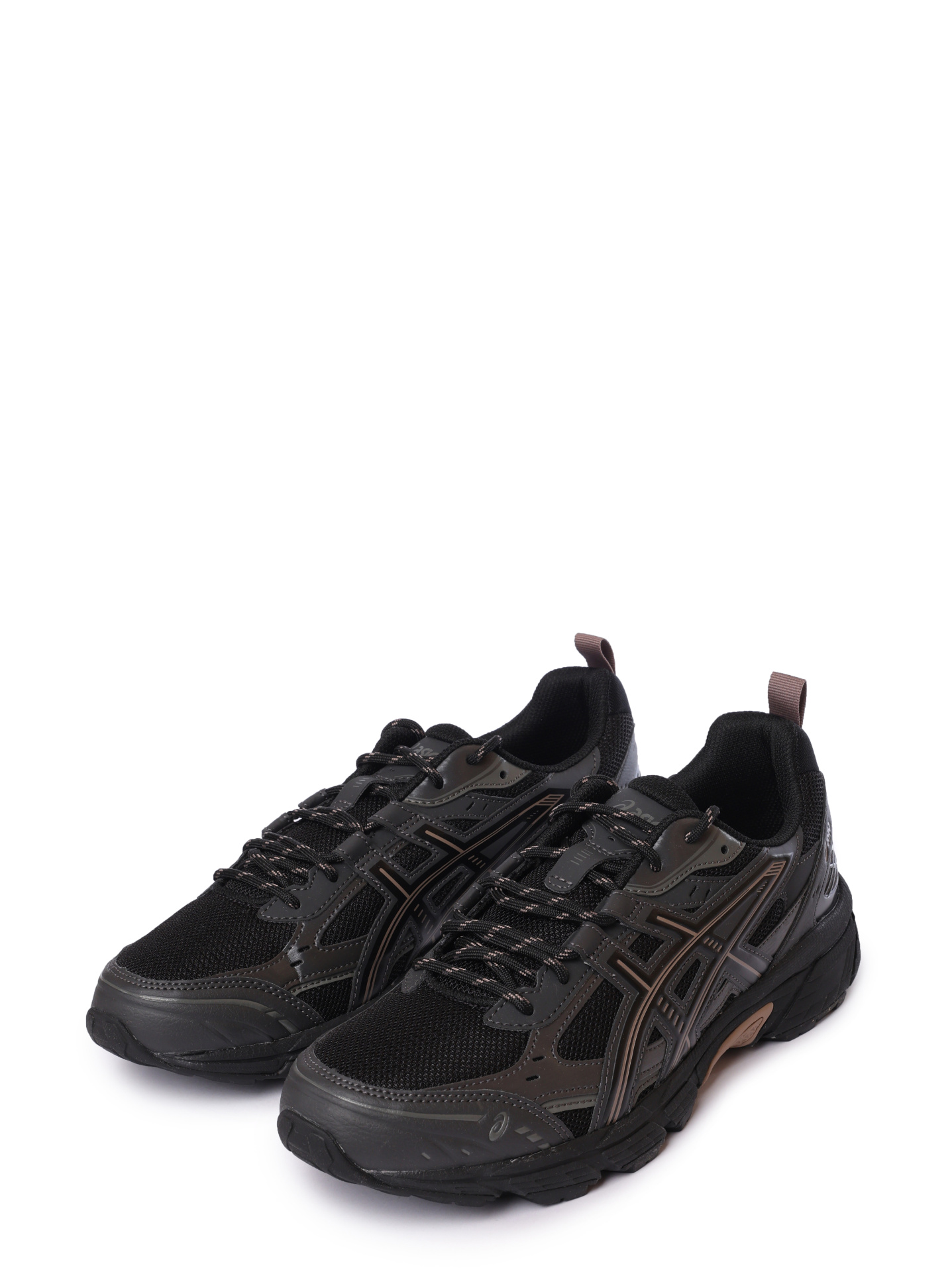 Кроссовки Asics 1203A536 001 черные мужские с сетчатыми вставками — купить в интернет-магазине Verdistore