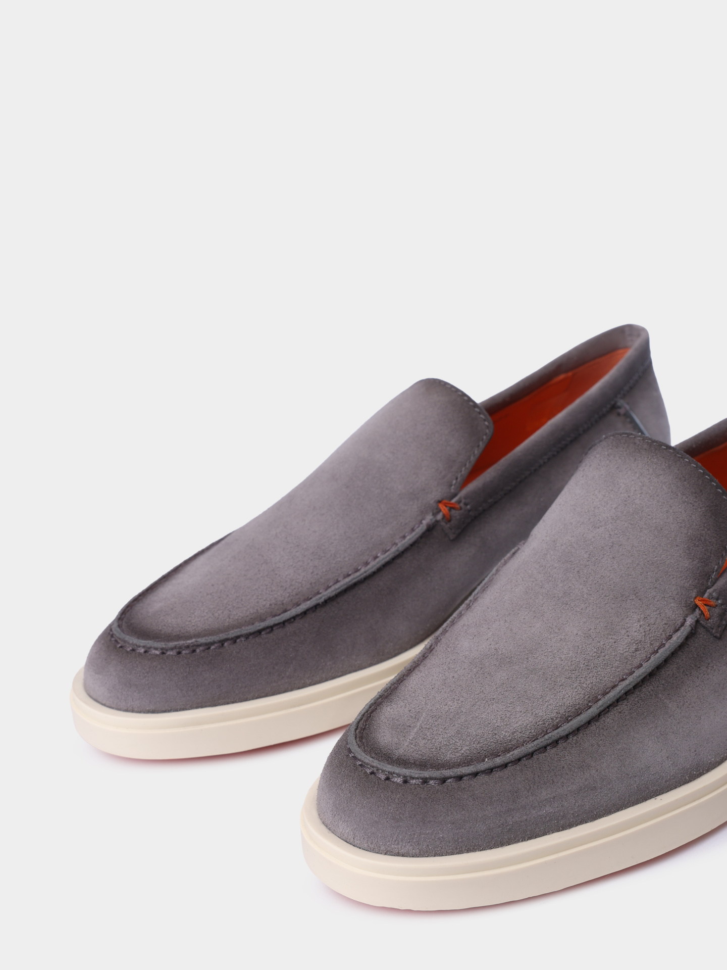 Лоферы Santoni MGDG17824TICBGEXG77 серые мужские из замши — купить в интернет-магазине Verdistore