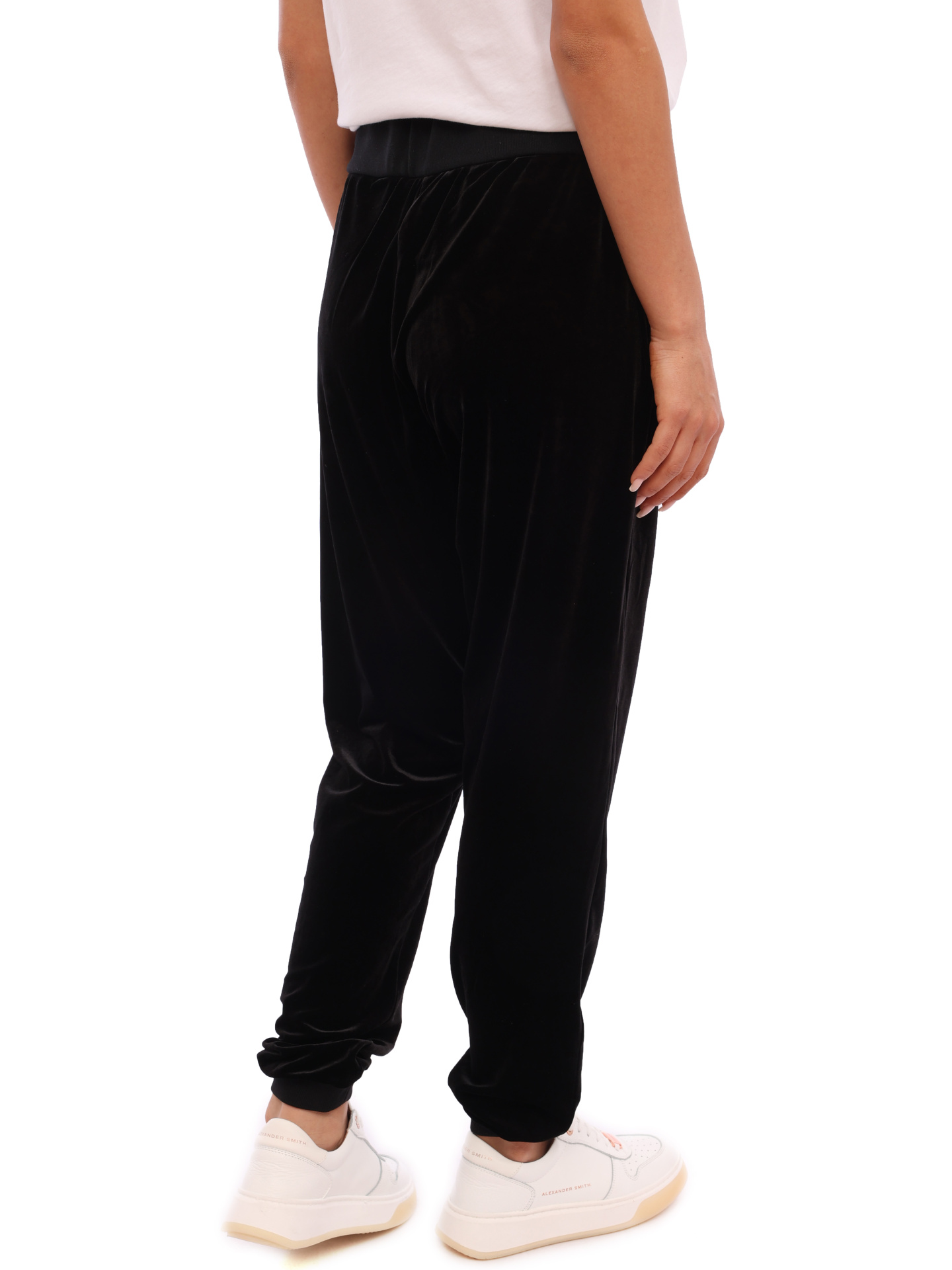 Брюки спортивные Armani Exchange 6HYP87 YJ57Z 1200 черные женские из бархата — купить в интернет-магазине Verdistore