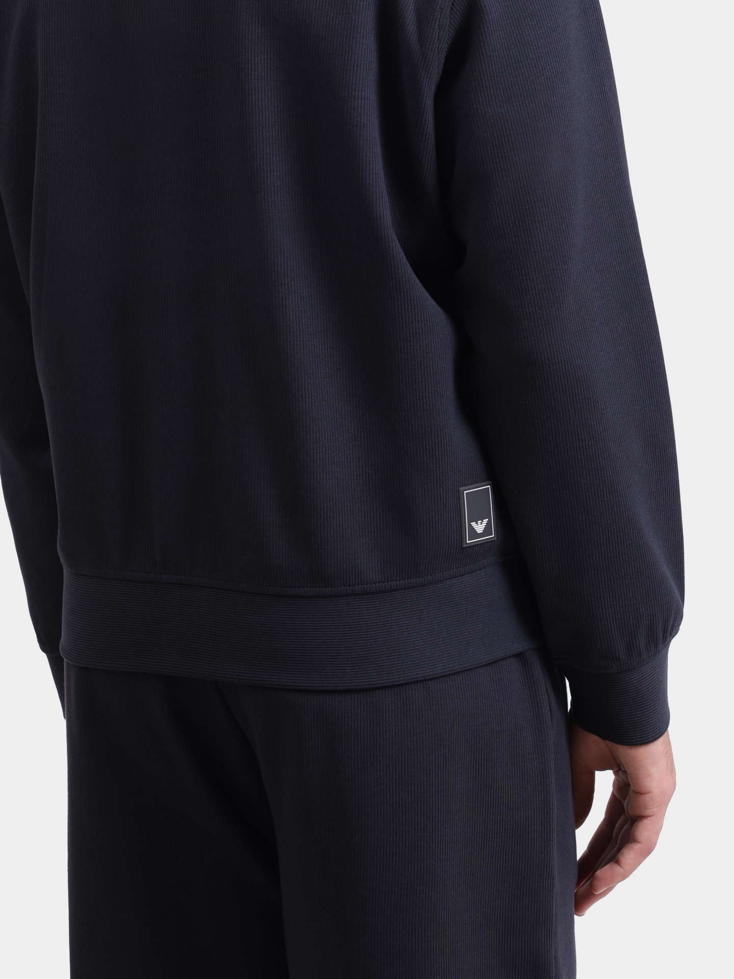 Мастерка Emporio Armani EM004513 AF13700 FB406 темно-синяя мужская — купить в интернет-магазине Verdistore