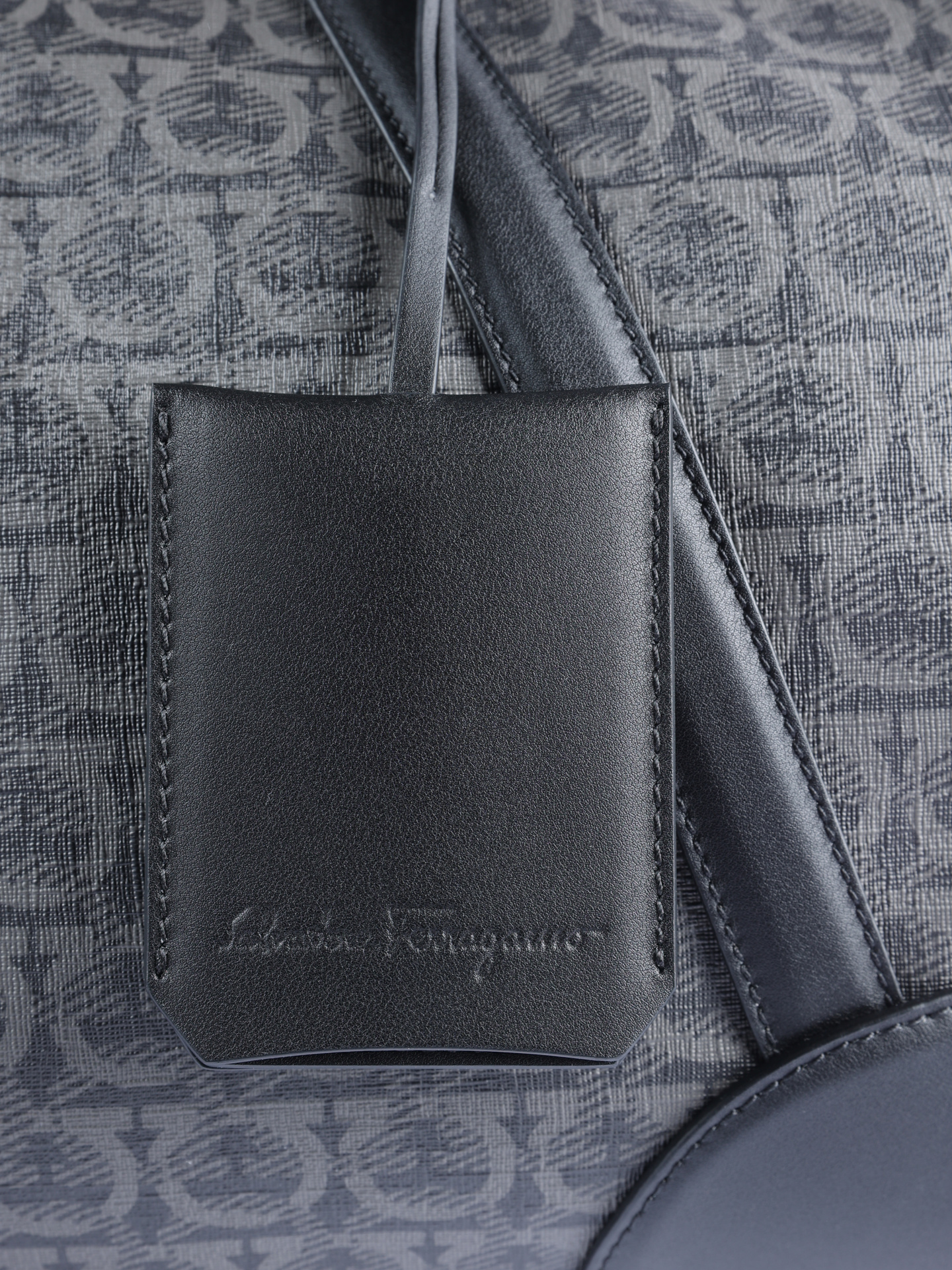 Сумка Z-0716636 вместительная — купить в интернет-магазине Verdistore