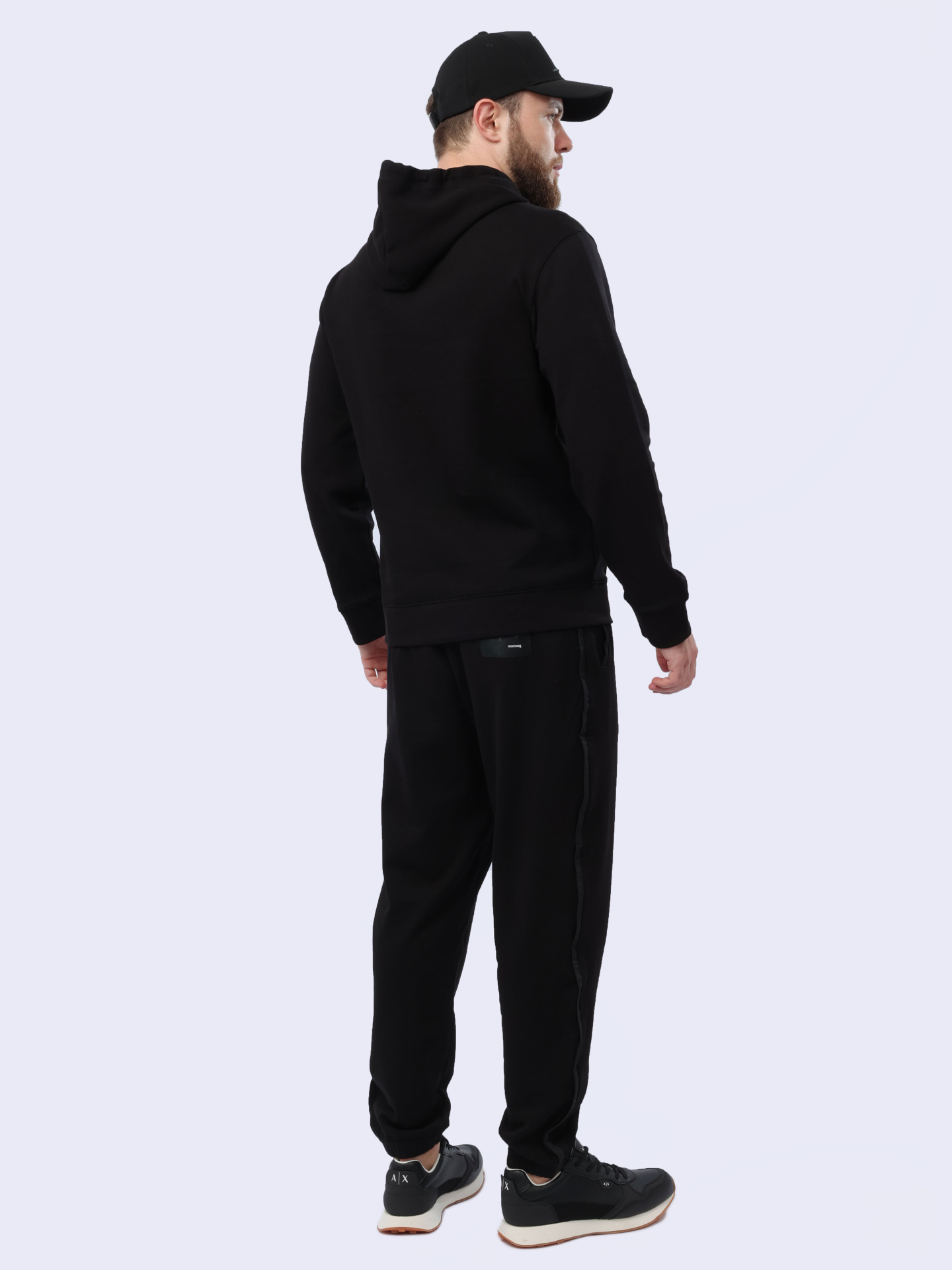 Худи Armani Exchange 3DZMJK ZJXLZ 1200 черное мужское — купить в интернет-магазине Verdistore