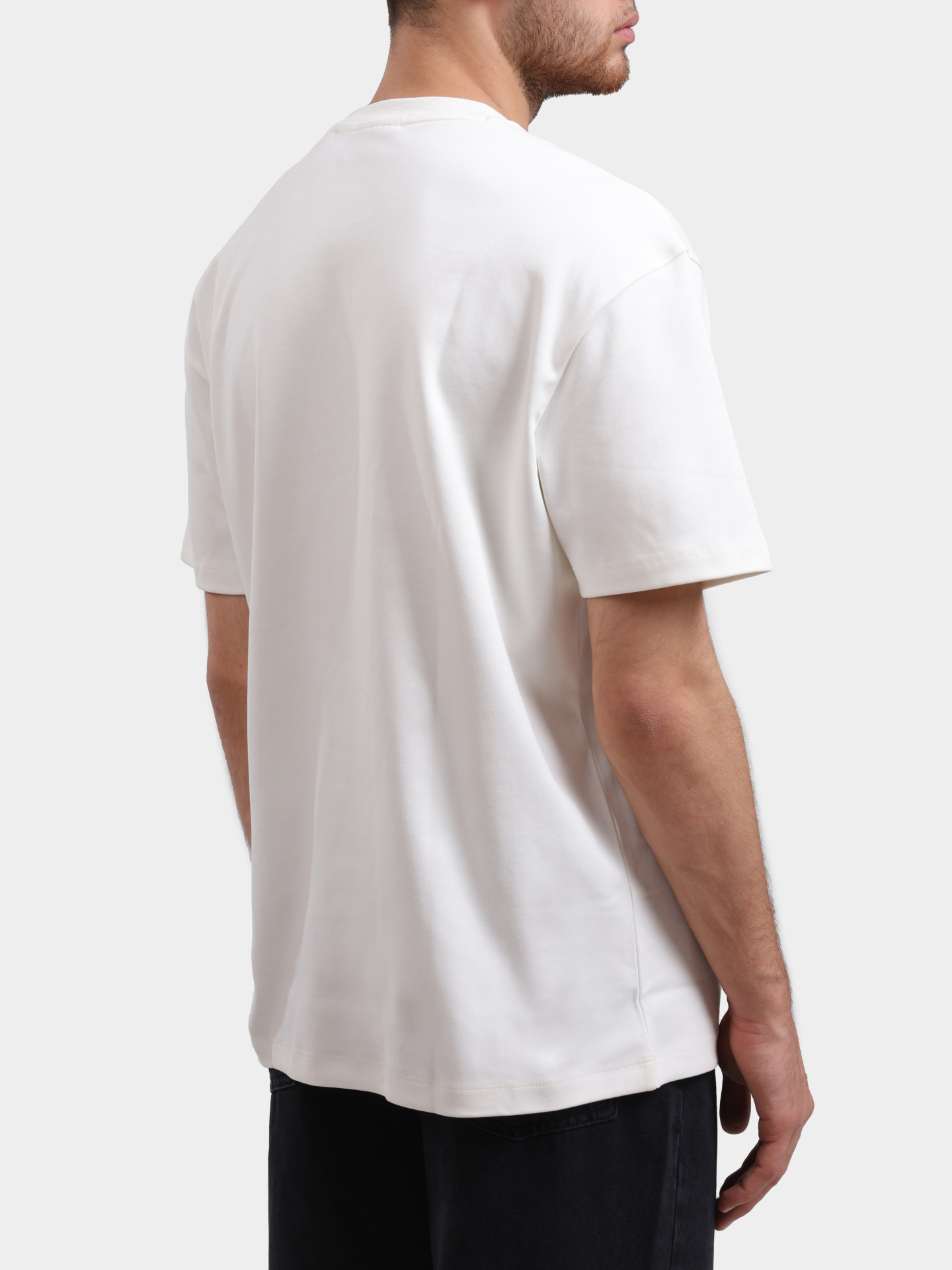 Футболка Hugo Dalile 10231453 белая мужская с логотипом — купить в интернет-магазине Verdistore