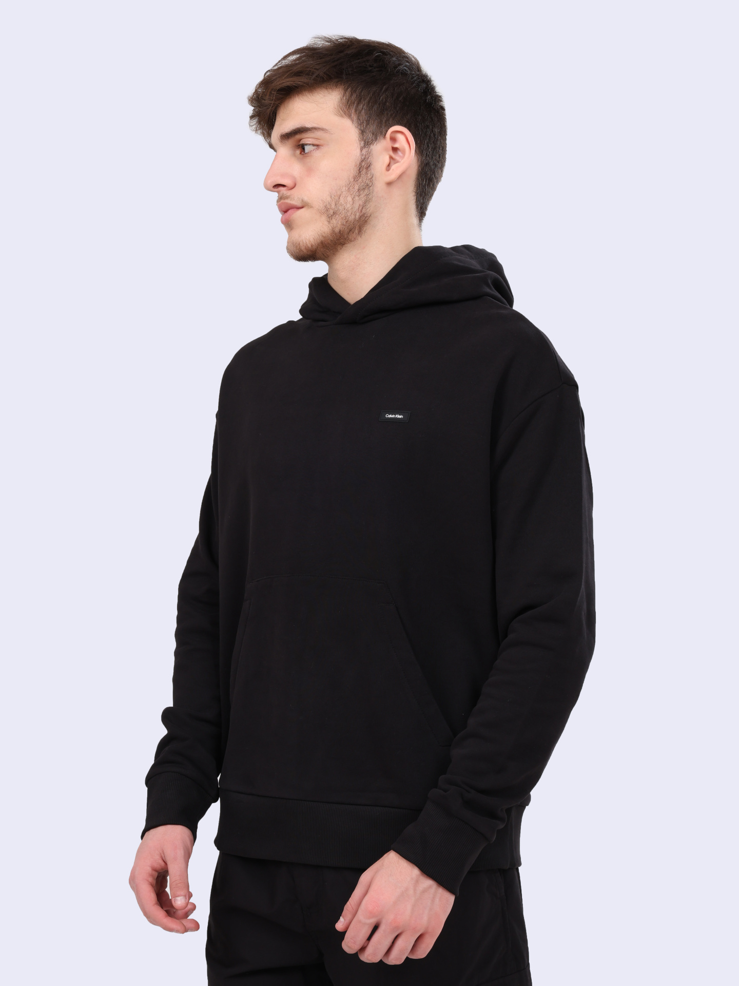 Худи Calvin Klein K10K112748 BEH черное мужское — купить в интернет-магазине Verdistore