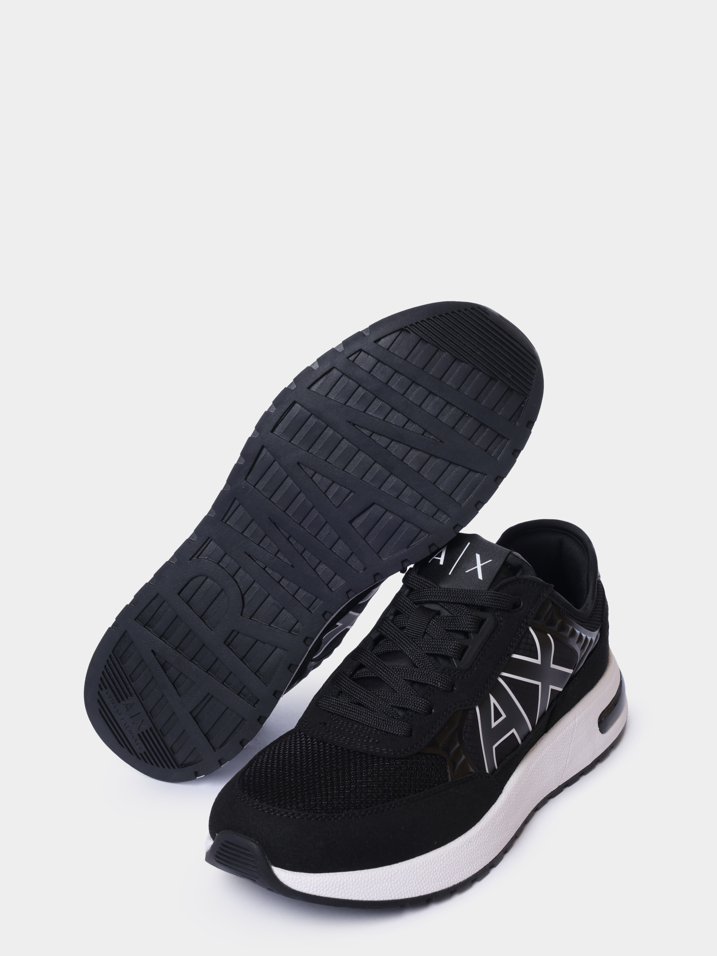 Кроссовки Armani Exchange XUX090 XV276 00002 черные мужские из текстиля — купить в интернет-магазине Verdistore