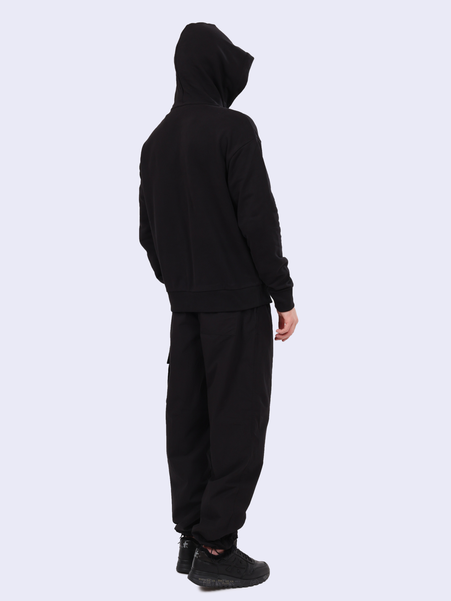 Худи Calvin Klein K10K112748 BEH черное мужское — купить в интернет-магазине Verdistore