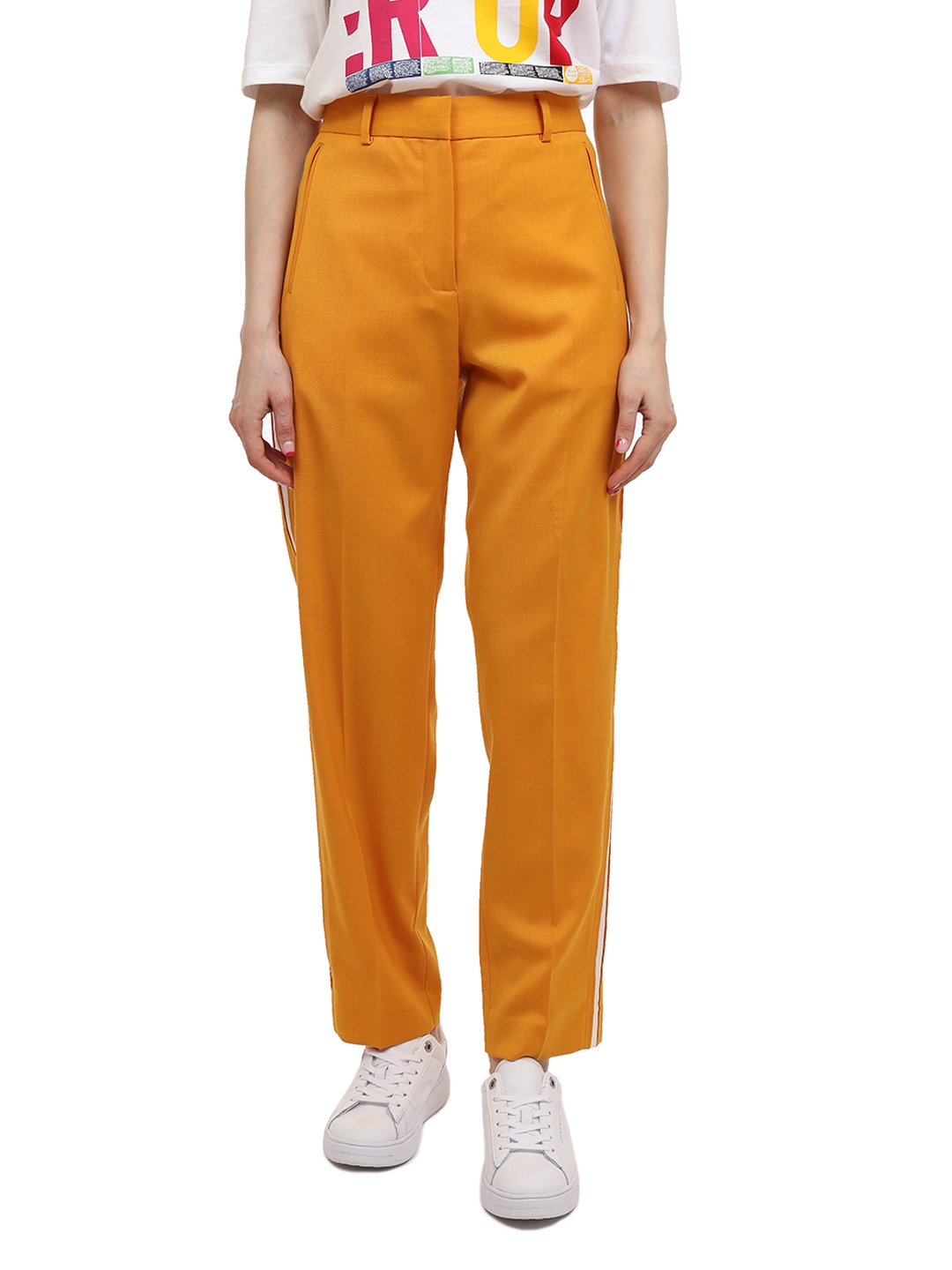 Брюки Calvin Klein K20K200433 желтые женские с лампасами — купить в интернет-магазине Verdistore