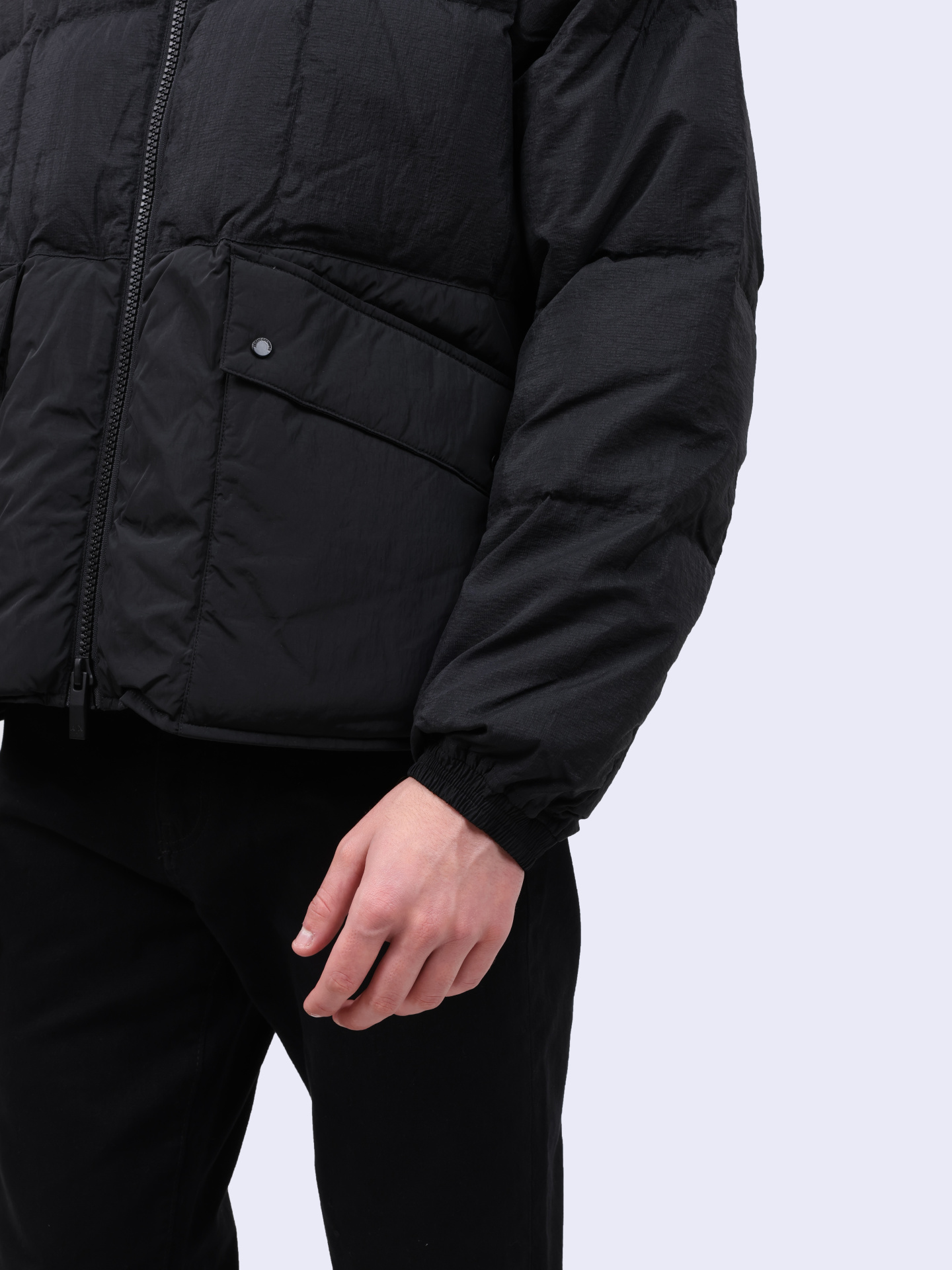Пуховик Armani Exchange 6DZBL5 ZN5GZ 1200 черный мужской — купить в интернет-магазине Verdistore