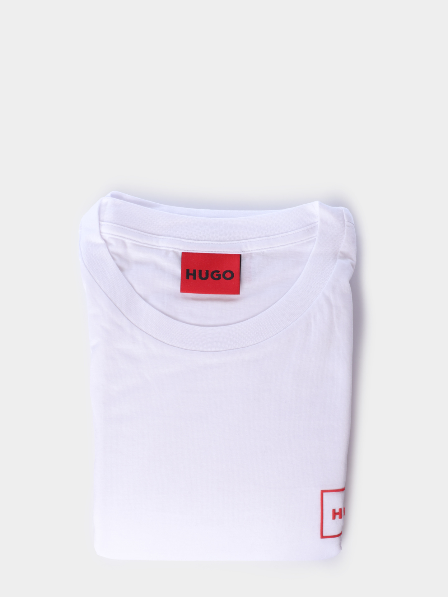 Футболка комплект 2 пары HUGO RED Dugopak 10266462 01 50548566 100 белая мужская с красным патчем-логотипом — купить в интернет-магазине Verdistore
