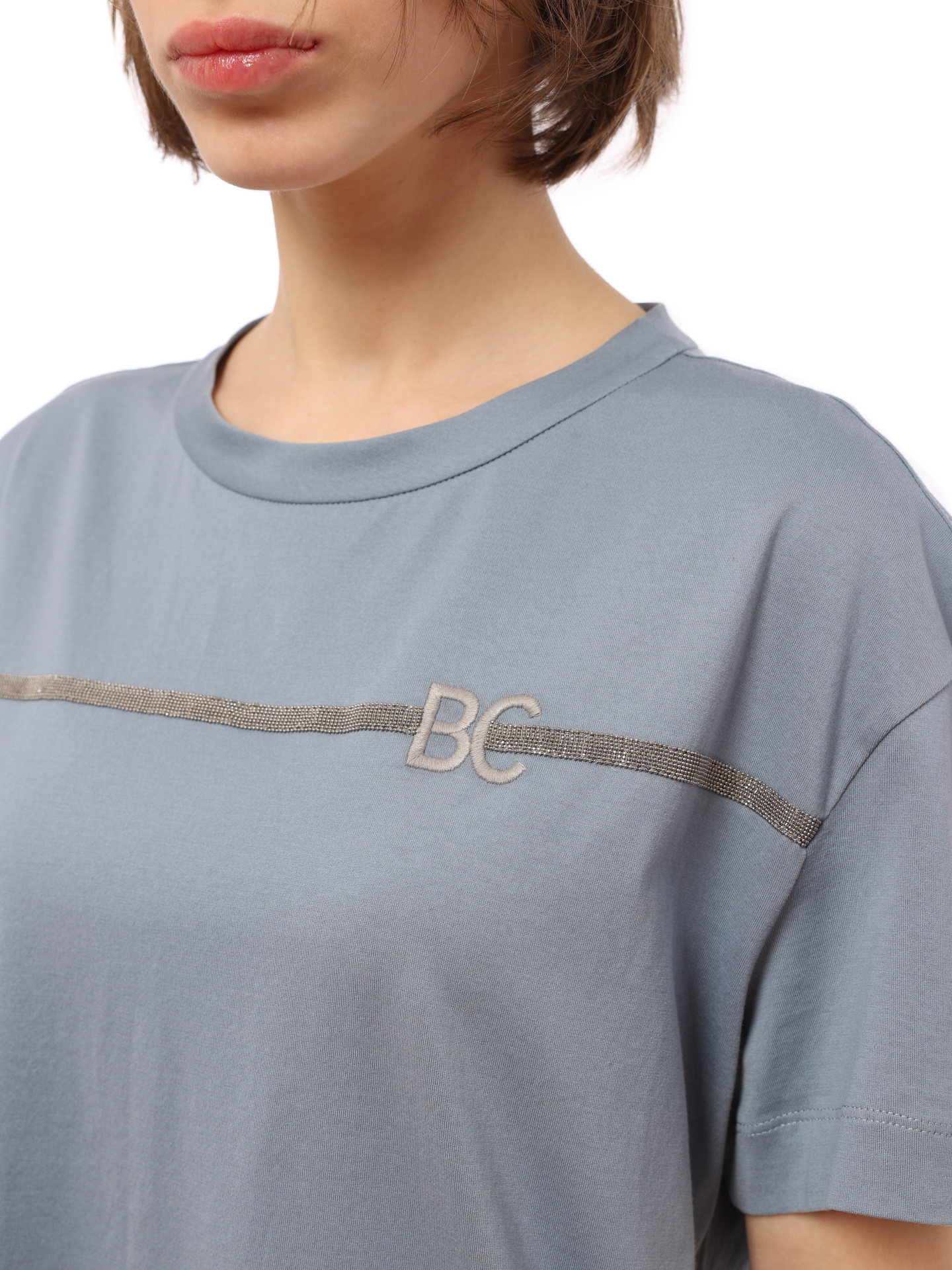 Футболка Brunello Cucinelli M0A45BN400 C9300 голубая женская из хлопка — купить в интернет-магазине Verdistore