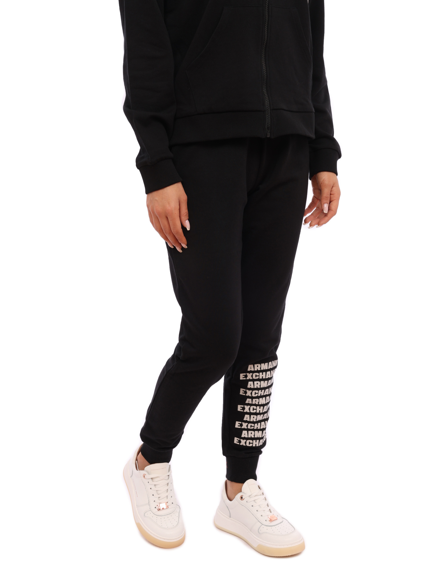 Брюки спортивные Armani Exchange 6HYP94 YJ4FZ 1200 черные женские с логотипом — купить в интернет-магазине Verdistore