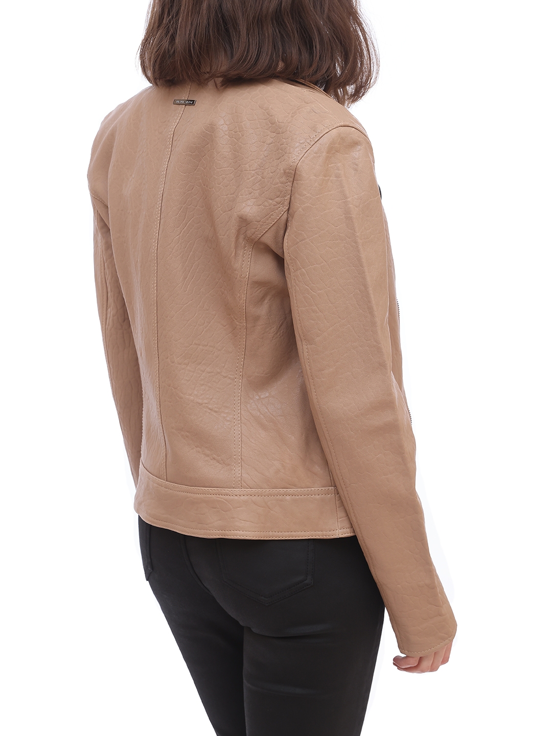 Куртка Armani Exchange 6ZYB50 бежевая женская из кожи — купить в интернет-магазине Verdistore