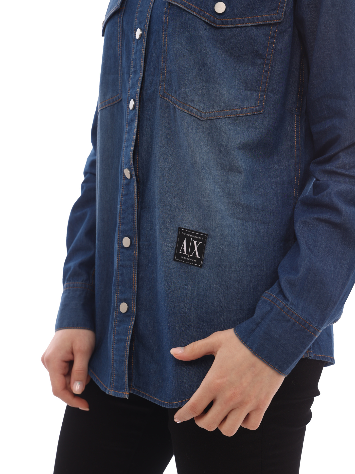 Рубашка Armani Exchange 3LYC40 Y1VTZ 1500 джинсовая женская на кнопках — купить в интернет-магазине Verdistore