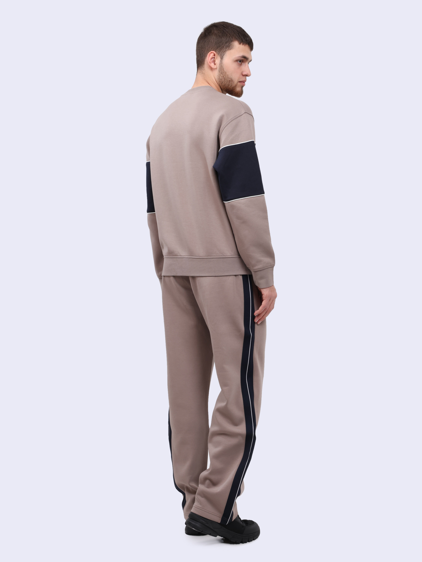 Свитшот Armani Exchange 6DZMJM ZJZGZ 17AC контрастный мужской — купить в интернет-магазине Verdistore