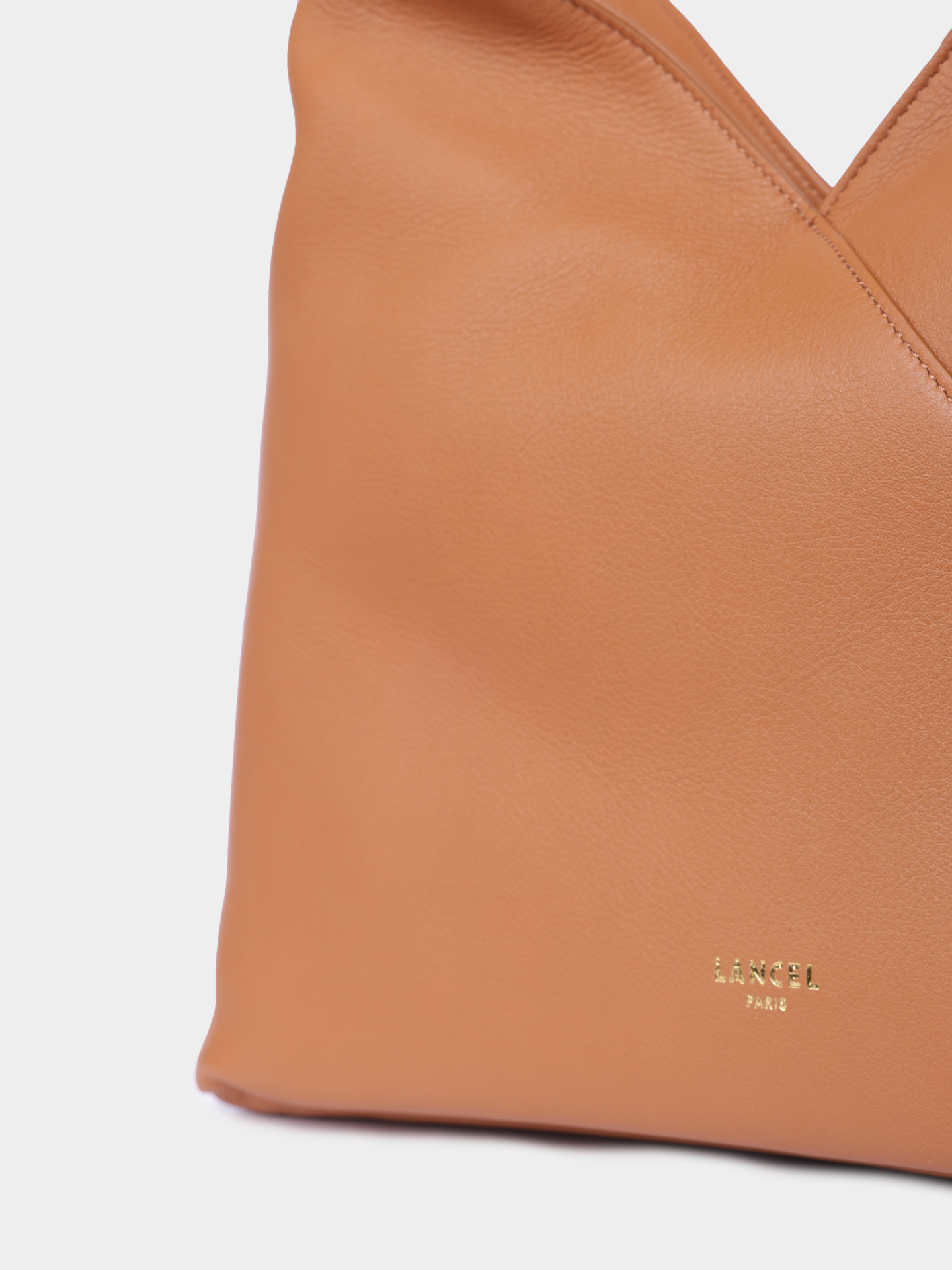 Сумка Lancel A12510 G2 коричневая женская из кожи  — купить в интернет-магазине Verdistore