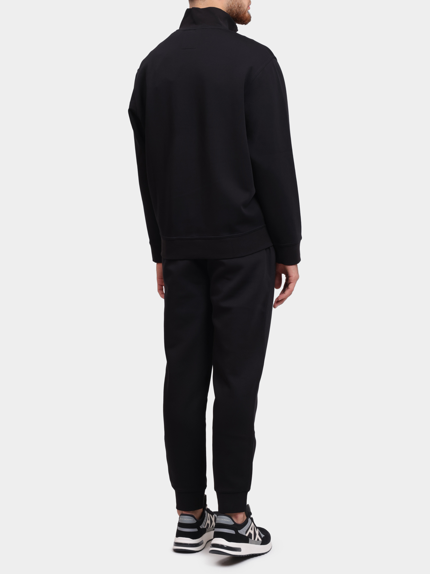 Свитшот Armani Exchange XM000370 AF10818 UC001 черный мужской с логотипом — купить в интернет-магазине Verdistore