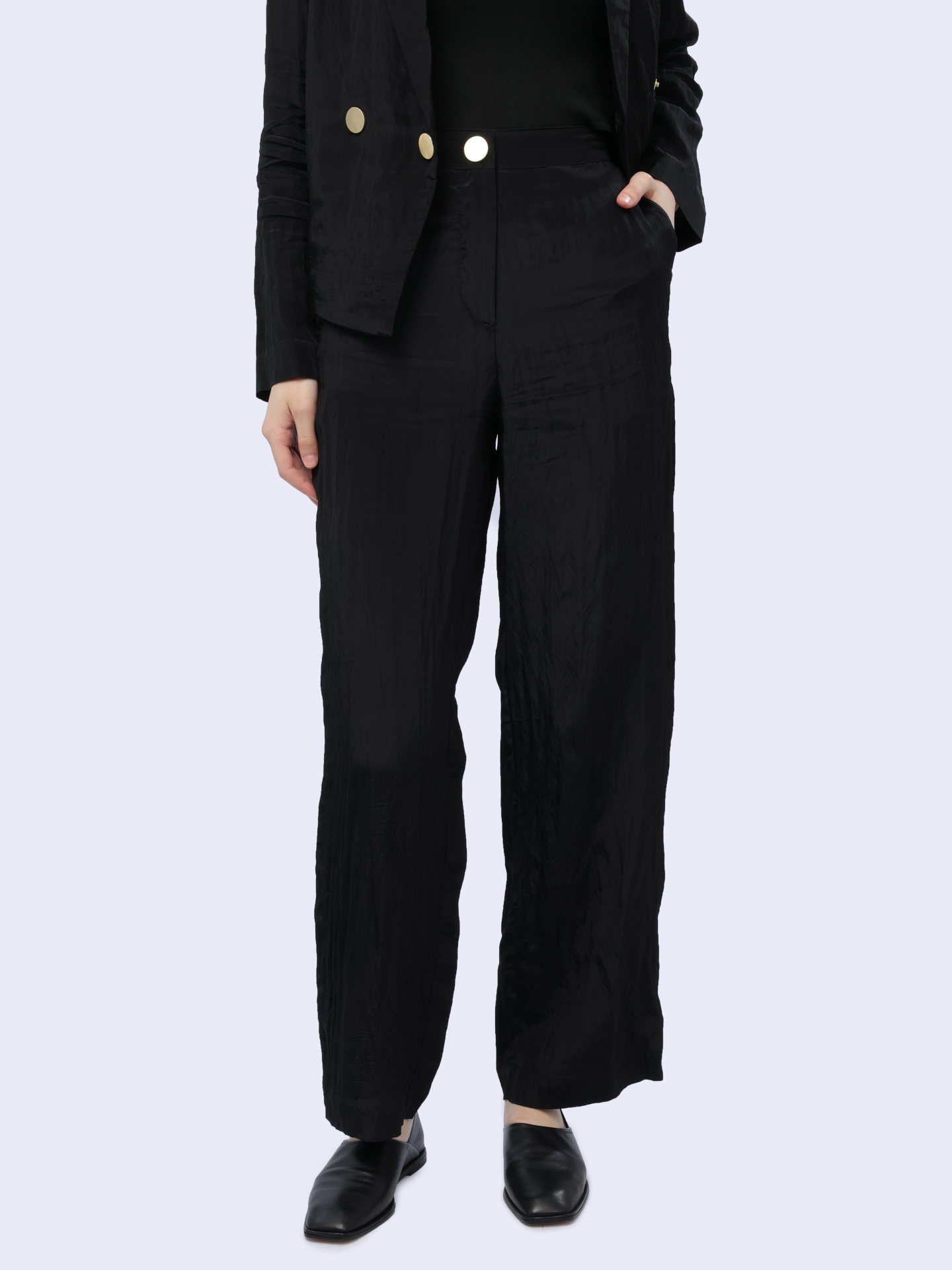 Брюки Armani Exchange 3DYP14 YN2QZ 1200 черные женские укороченные — купить в интернет-магазине Verdistore