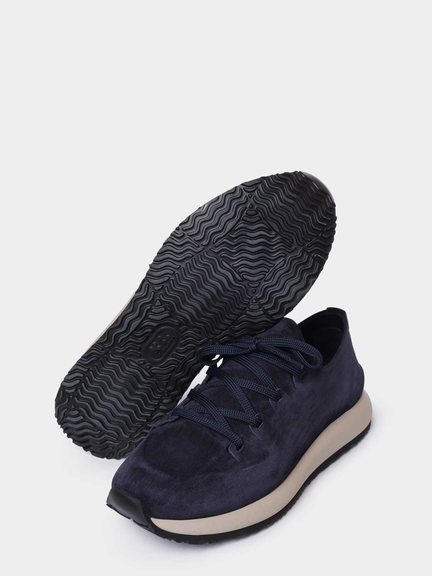 Кроссовки OCUENTI001LIGC1E432 — купить в интернет-магазине Verdistore