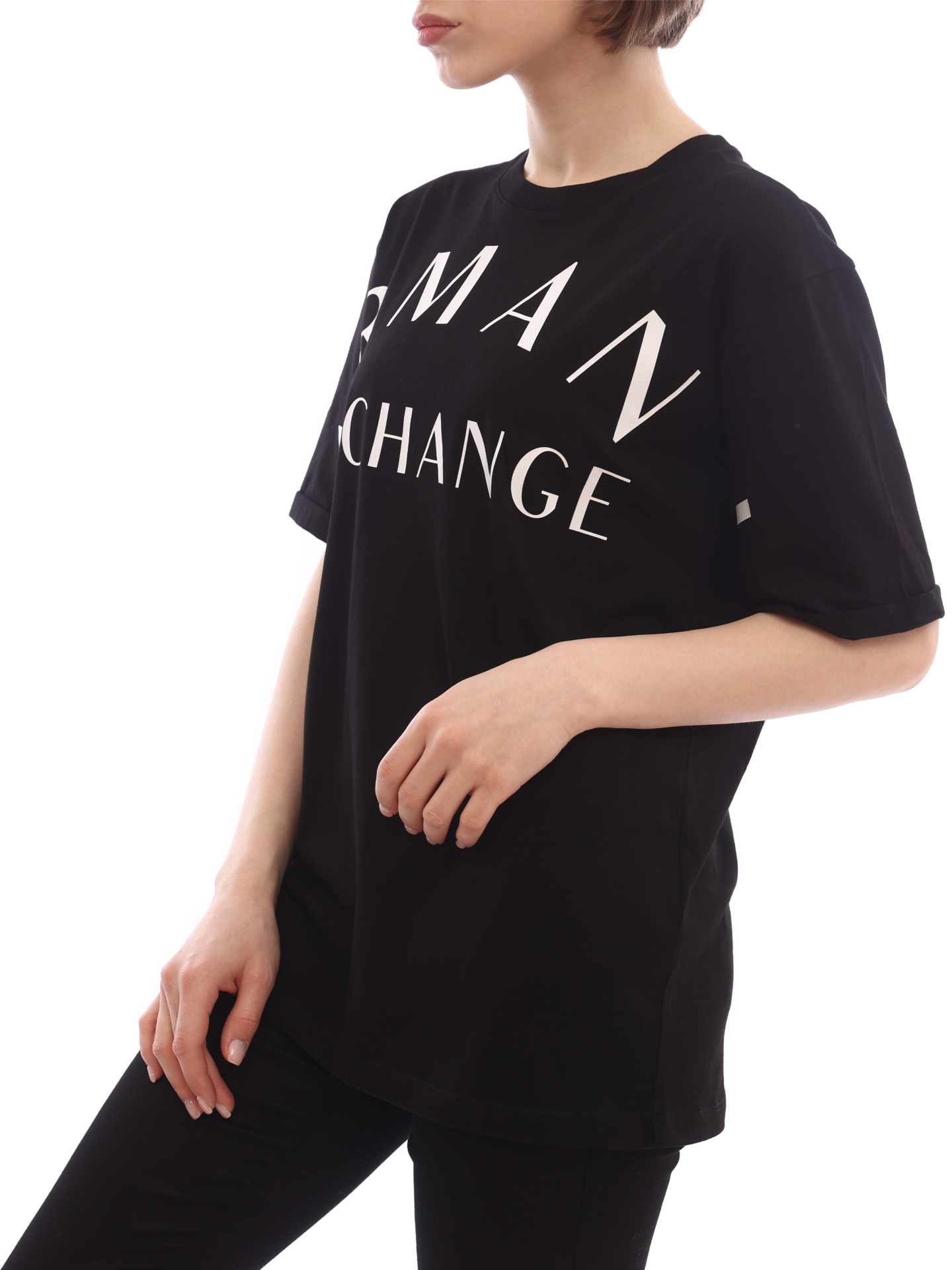Футболка Armani Exchange 3LYTAE YJ3RZ 1200 черная женская с логотипом — купить в интернет-магазине Verdistore