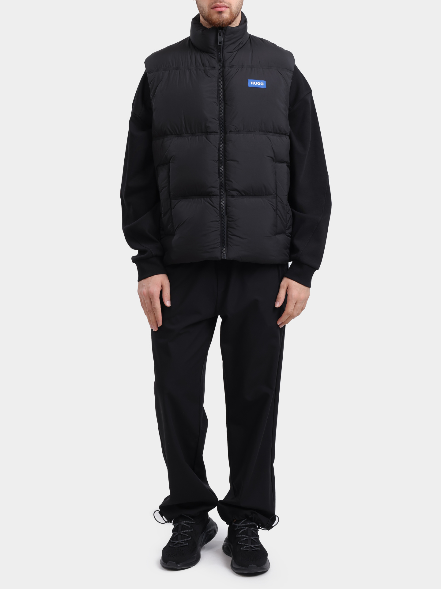 Жилет Hugo Bodolino2541 10274841 черный мужской с патчем — купить в интернет-магазине Verdistore