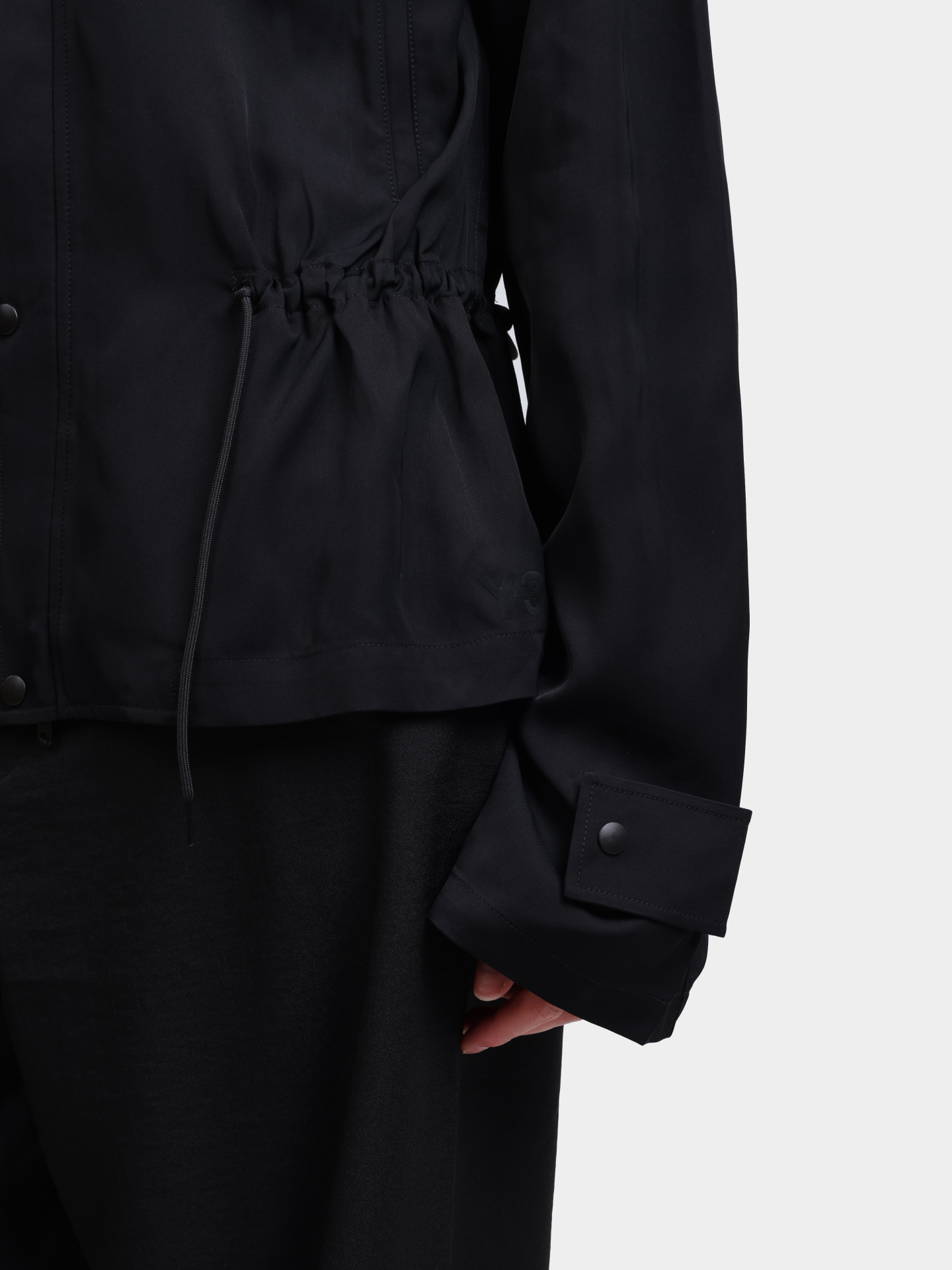 Мастерка Y-3 JD1760 черная женская с капюшоном — купить в интернет-магазине Verdistore