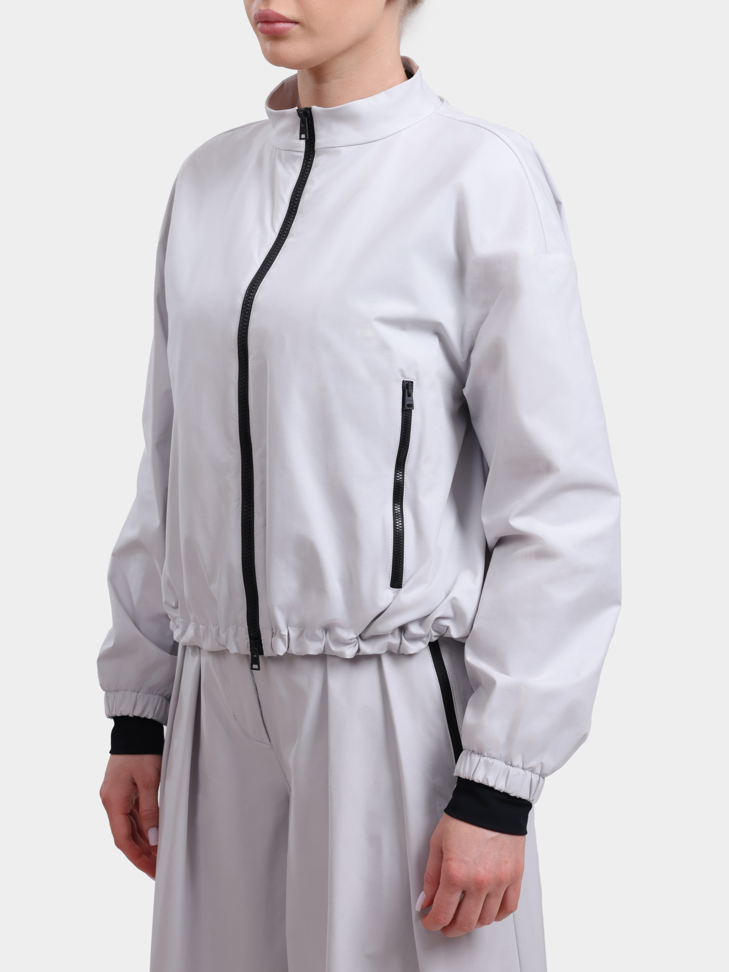 Ветровка Herno GI000288D 12503Z 1250 серая женская — купить в интернет-магазине Verdistore