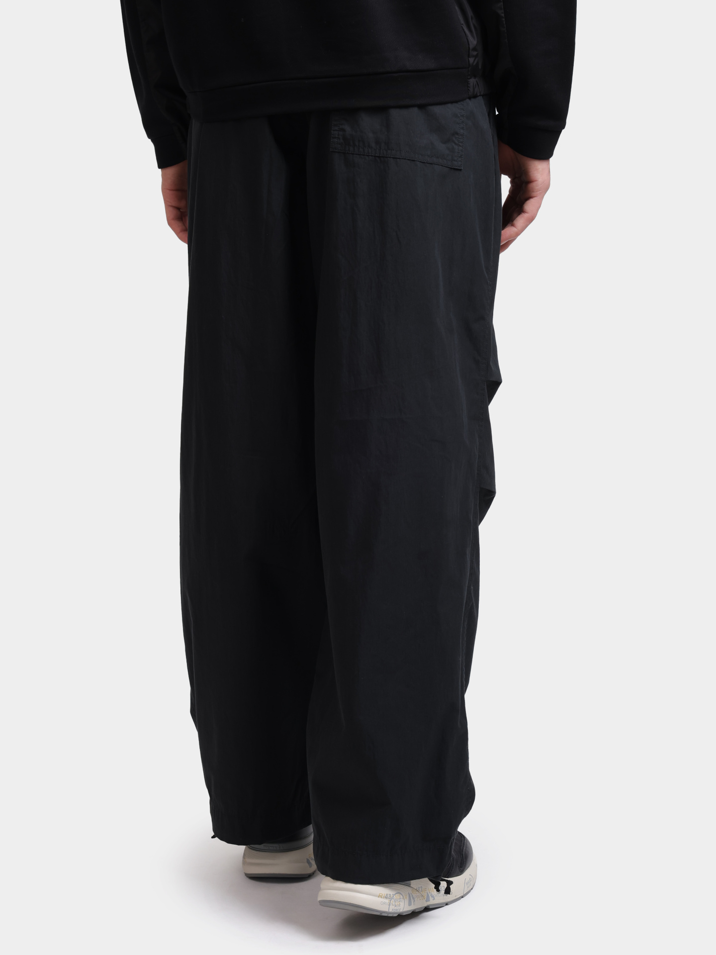 Брюки Calvin Klein Jeans LV04RC606G UB1 черные мужские — купить в интернет-магазине Verdistore