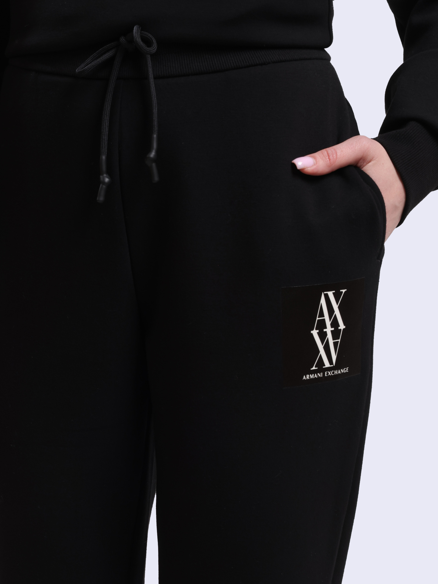 Брюки спортивные Armani Exchange 6DYP79 YJEGZ 1200 черные женские  — купить в интернет-магазине Verdistore