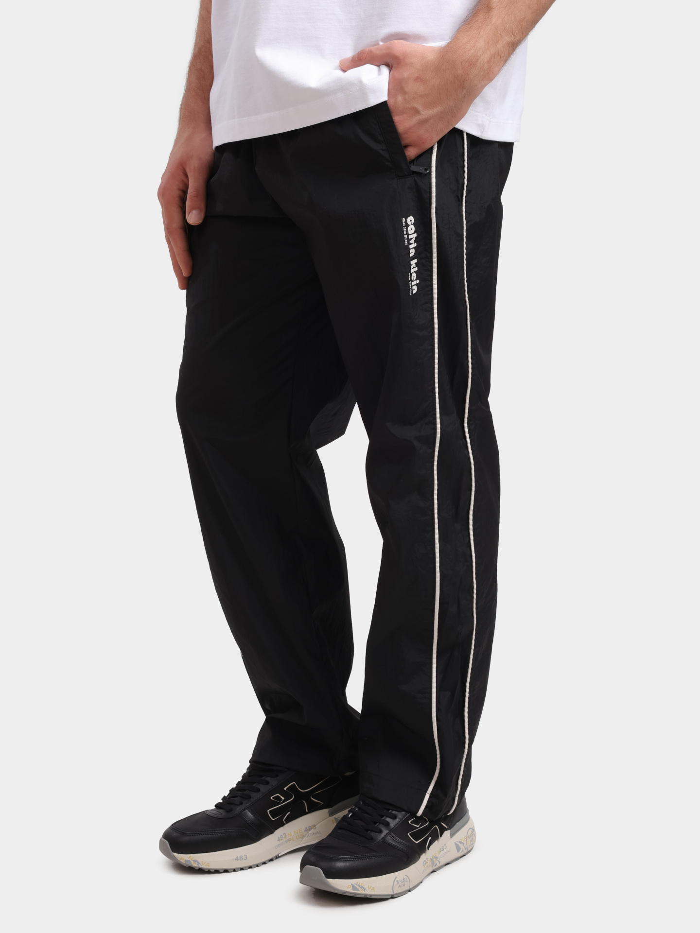 Брюки Calvin Klein LV04RC522G мужские с лампасами — купить в интернет-магазине Verdistore