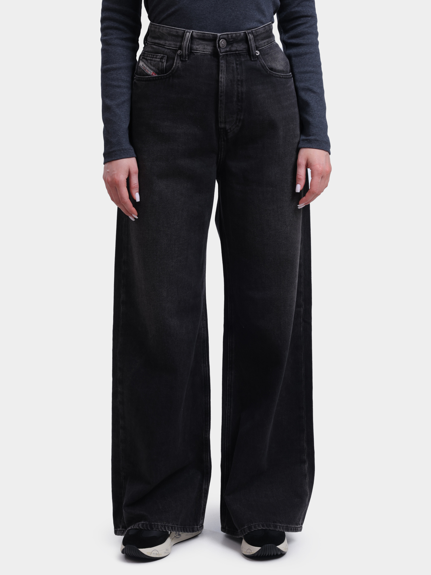 Джинсы Diesel A0692509J9602 темно-серые женские — купить в интернет-магазине Verdistore