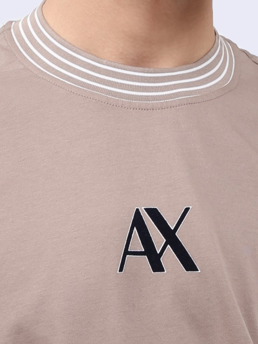 Футболка Armani Exchange 6DZTJC ZJ9AZ 17AC бежевая мужская с контрастной горловиной — купить в интернет-магазине Verdistore