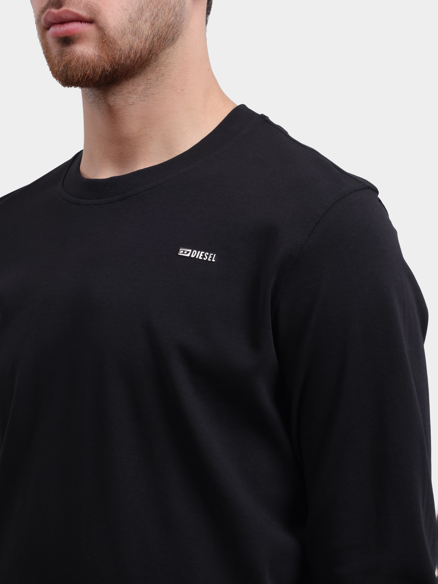 Лонгслив Diesel A207830AIJU9XX хлопковый мужской — купить в интернет-магазине Verdistore