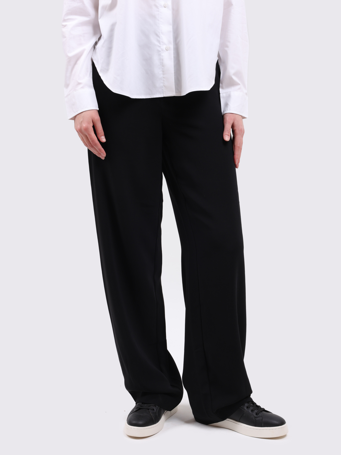 Брюки Armani Exchange 6DYP39 YN8JZ 1200 черные женские широкие — купить в интернет-магазине Verdistore