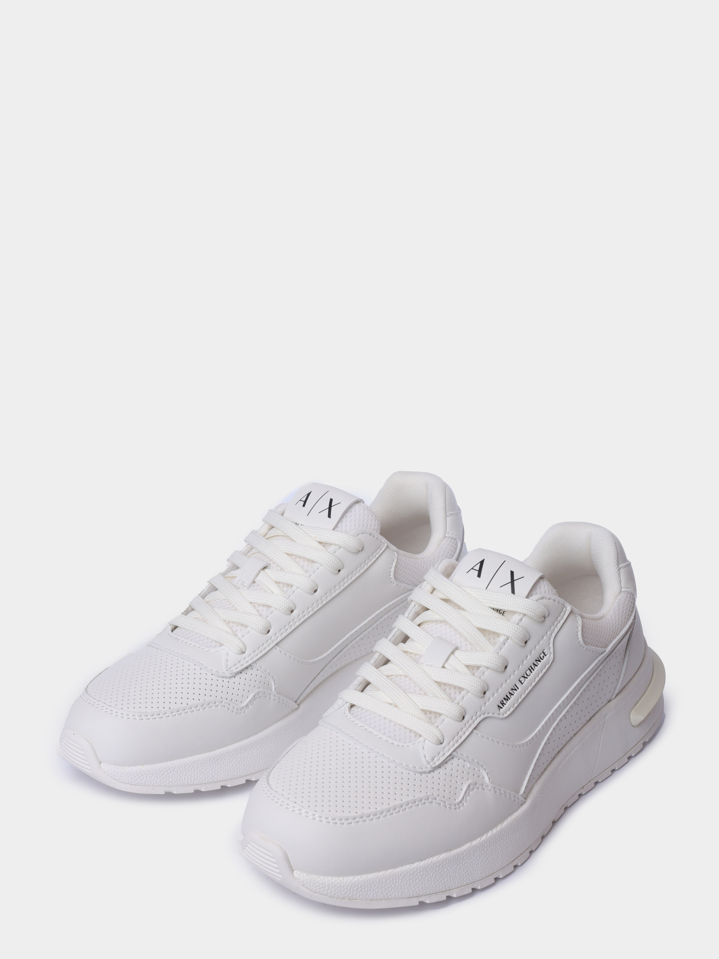 Кроссовки Armani Exchange XM002625 AF22779 U0003 белые мужские — купить в интернет-магазине Verdistore