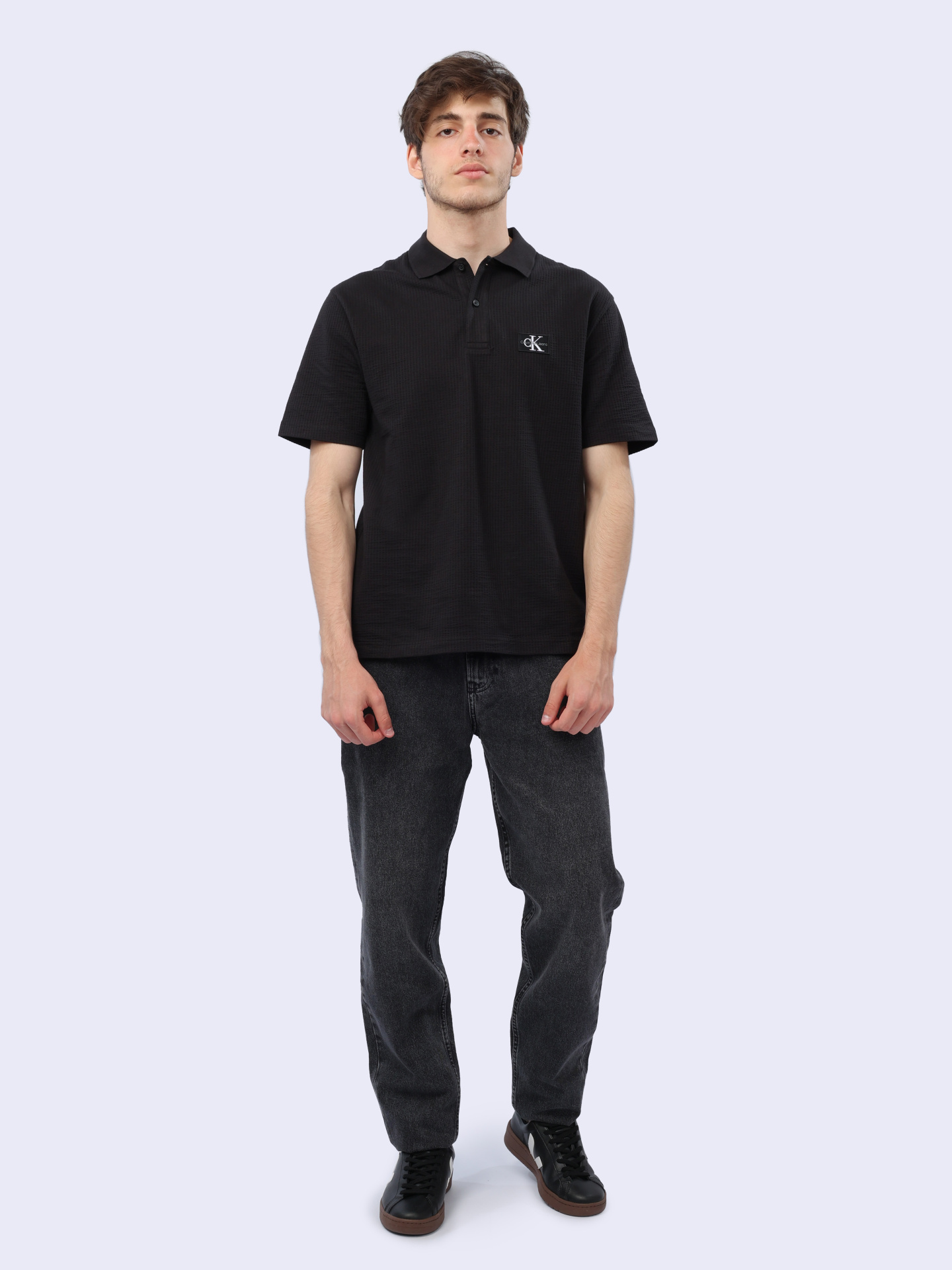 Поло Calvin Klein Jeans J30J325433 черное мужское из хлопка — купить в интернет-магазине Verdistore