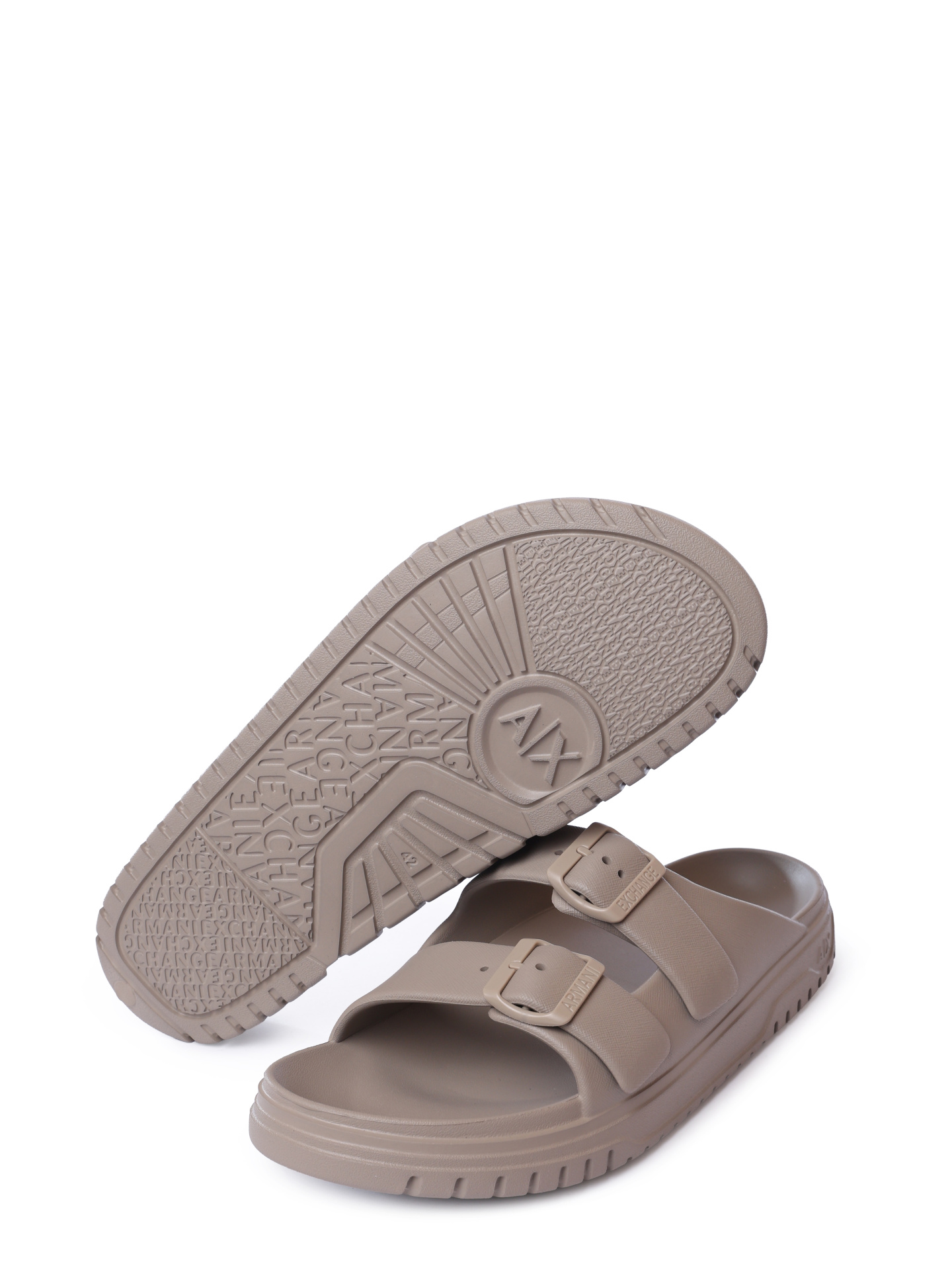 Шлепанцы Armani Exchange XUP015 XV821 01827 бежевые мужские — купить в интернет-магазине Verdistore