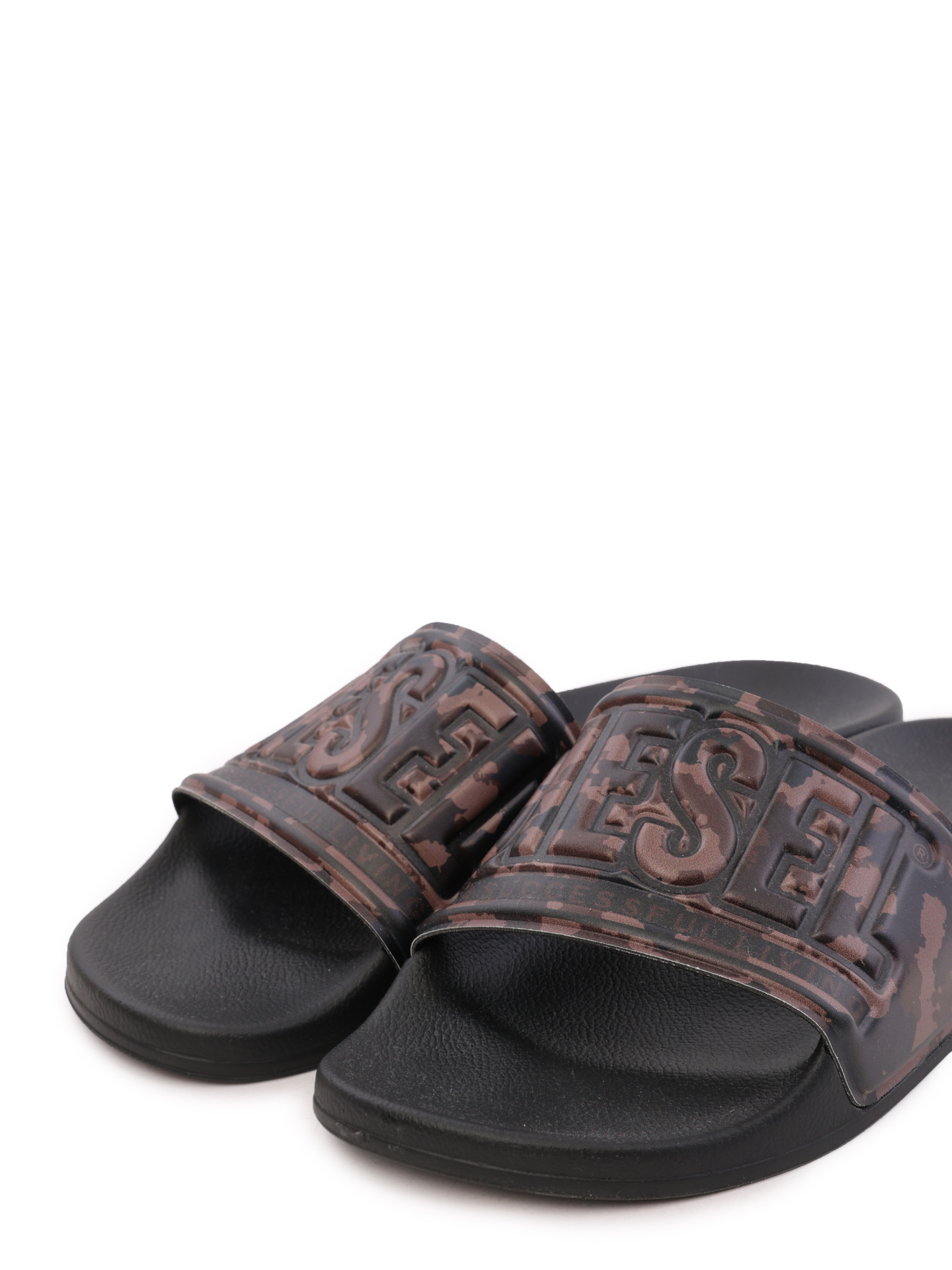 Шлепанцы Diesel Y03211P5605H9850 комбинированные женские с логотипом — купить в интернет-магазине Verdistore