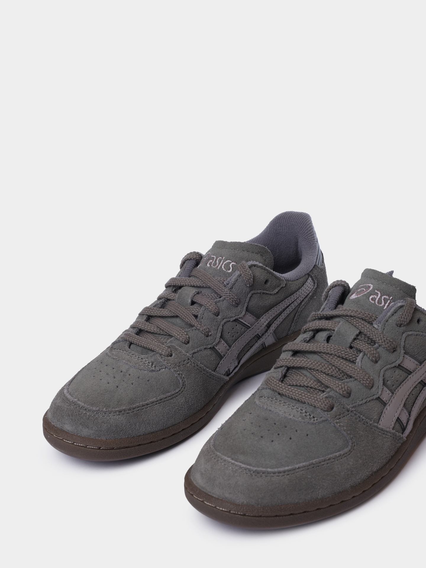Кеды Asics 1203A452 020 серые женские из замши — купить в интернет-магазине Verdistore