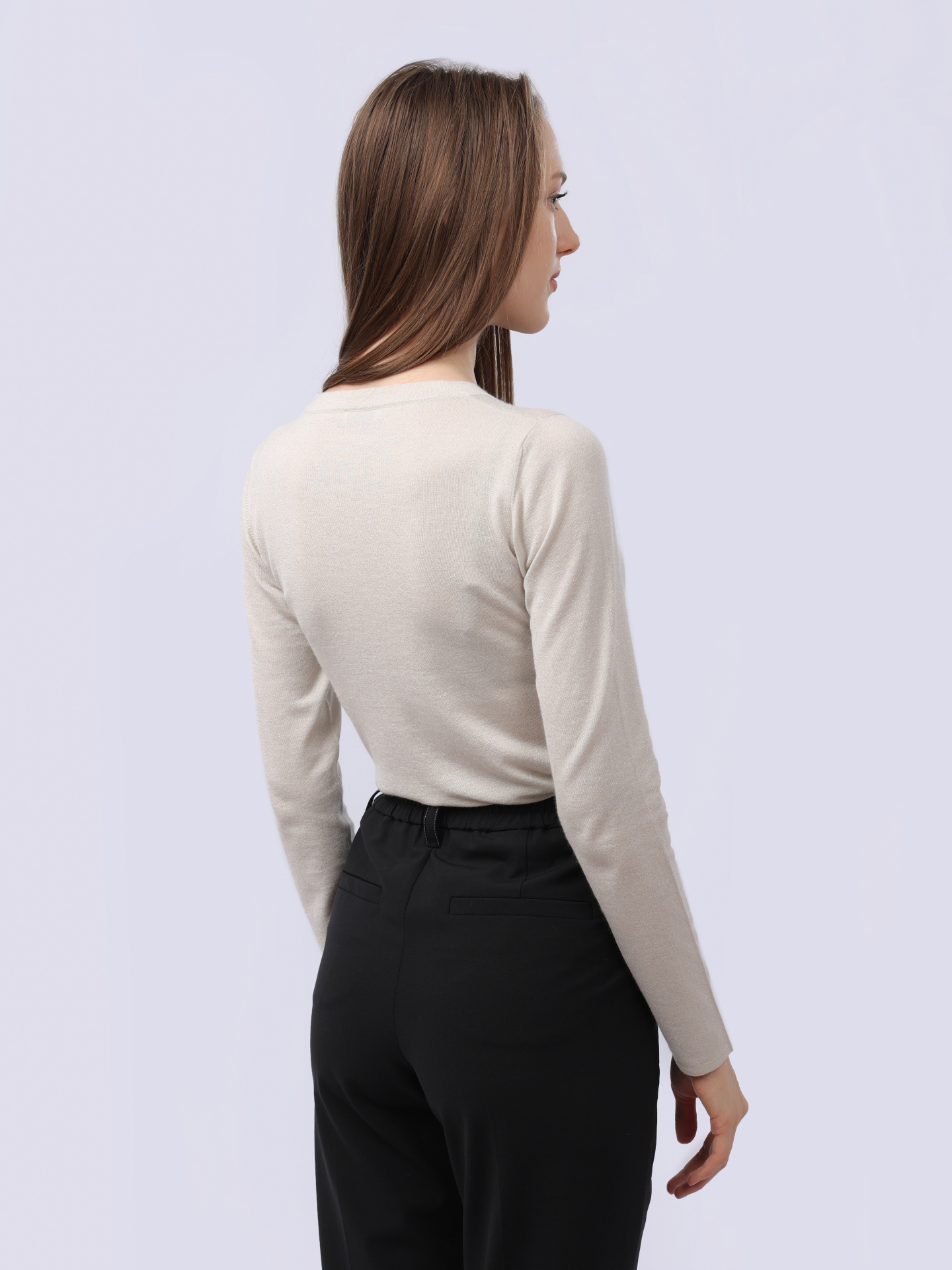 Свитер Brunello Cucinelli M4180B1383 С9443 молочный женский — купить в интернет-магазине Verdistore