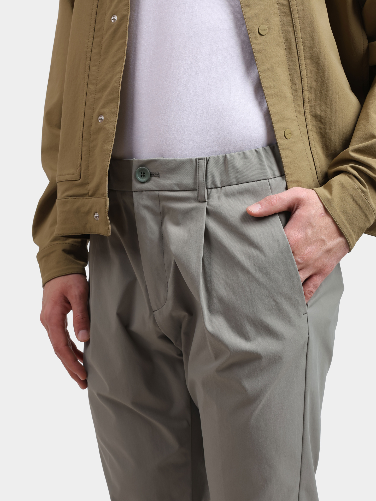 Брюки Herno PT000091U 12531 7290 светло-зеленые мужские — купить в интернет-магазине Verdistore