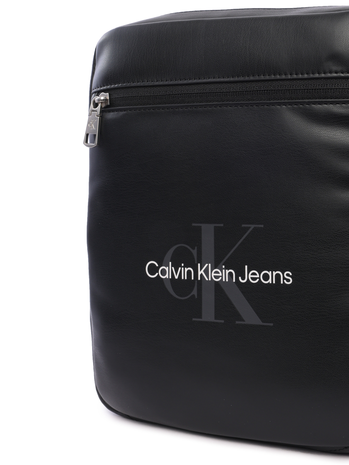 Сумка Calvin Klein Jeans K50K510203 черная мужская — купить в интернет-магазине Verdistore