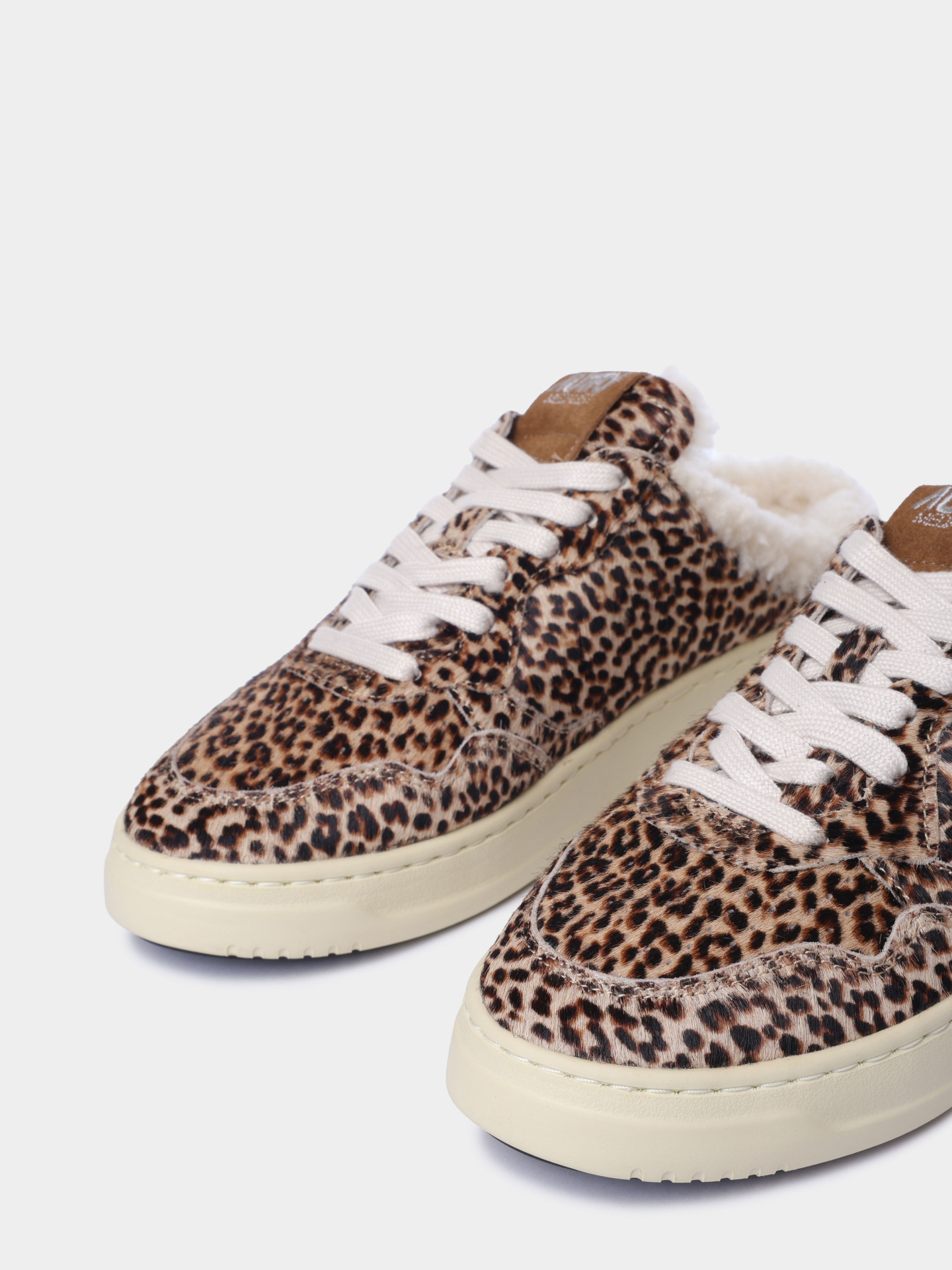 Кеды Autry MULW - YX01 леопардовые женские с открытой пяткой — купить в интернет-магазине Verdistore