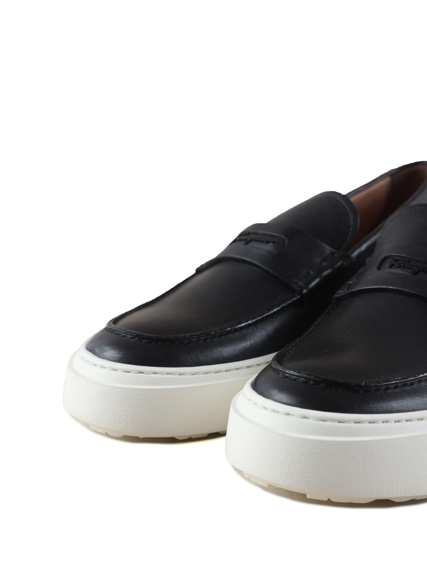 Лоферы Z-07511593E кожаные на высокой белой подошве  — купить в интернет-магазине Verdistore