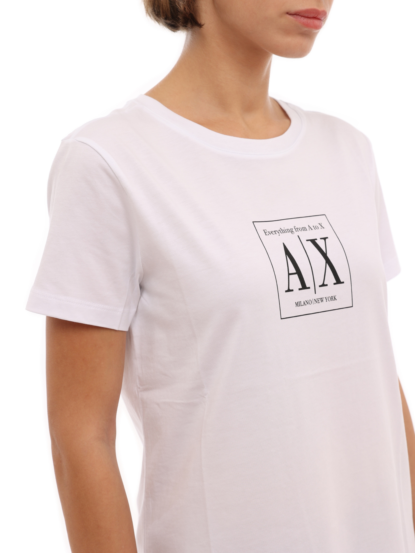 Футболка Armani Exchange 3LYT19 YJ6XZ 1000 белая женская с логотипом — купить в интернет-магазине Verdistore